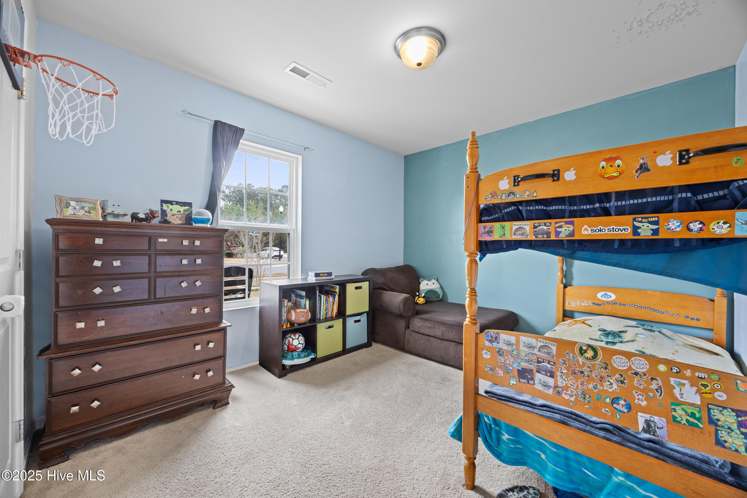 100546201 | Photo 11