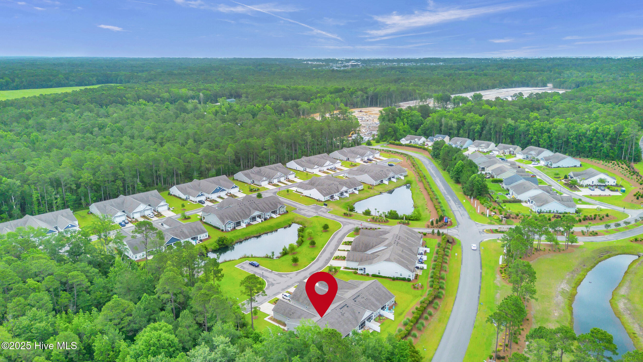 100514304 | Photo 42