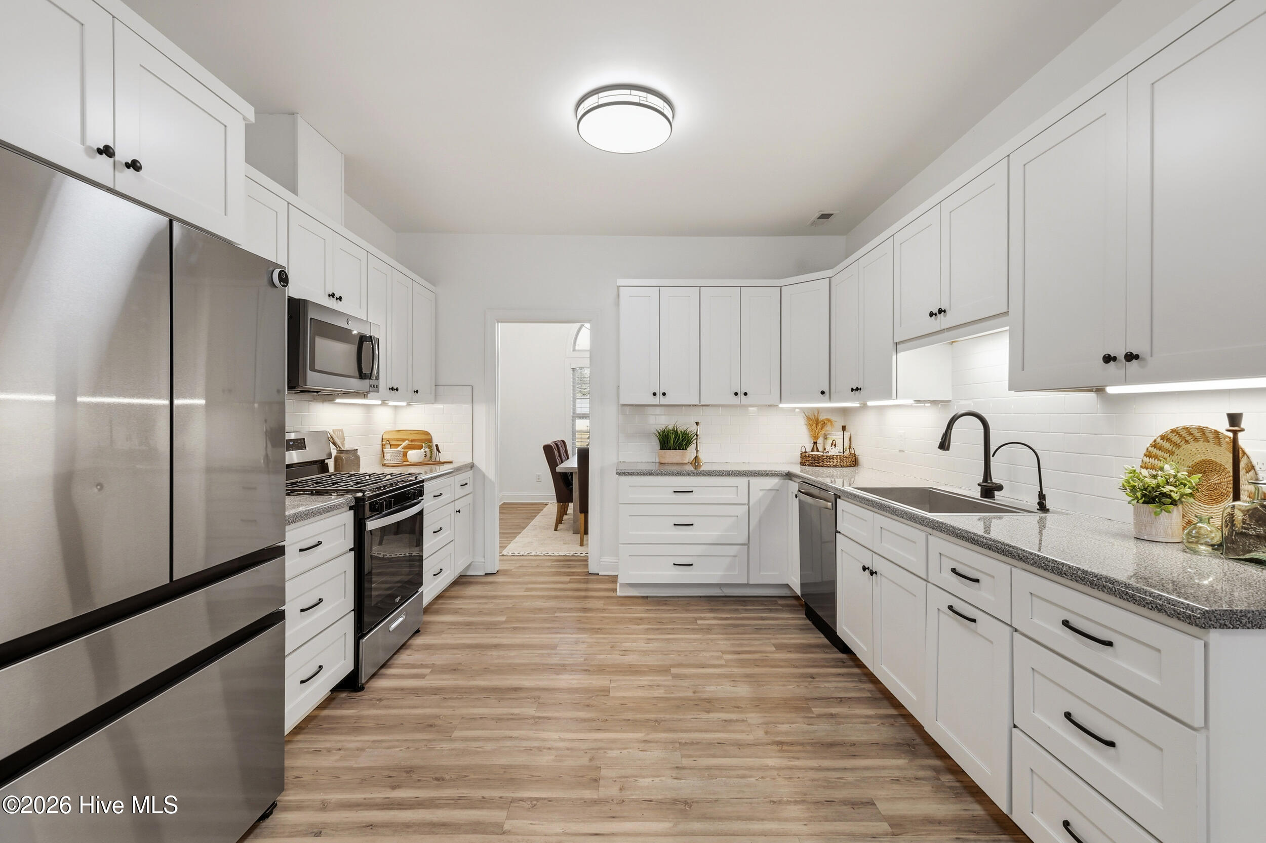 100555563 | Photo 15