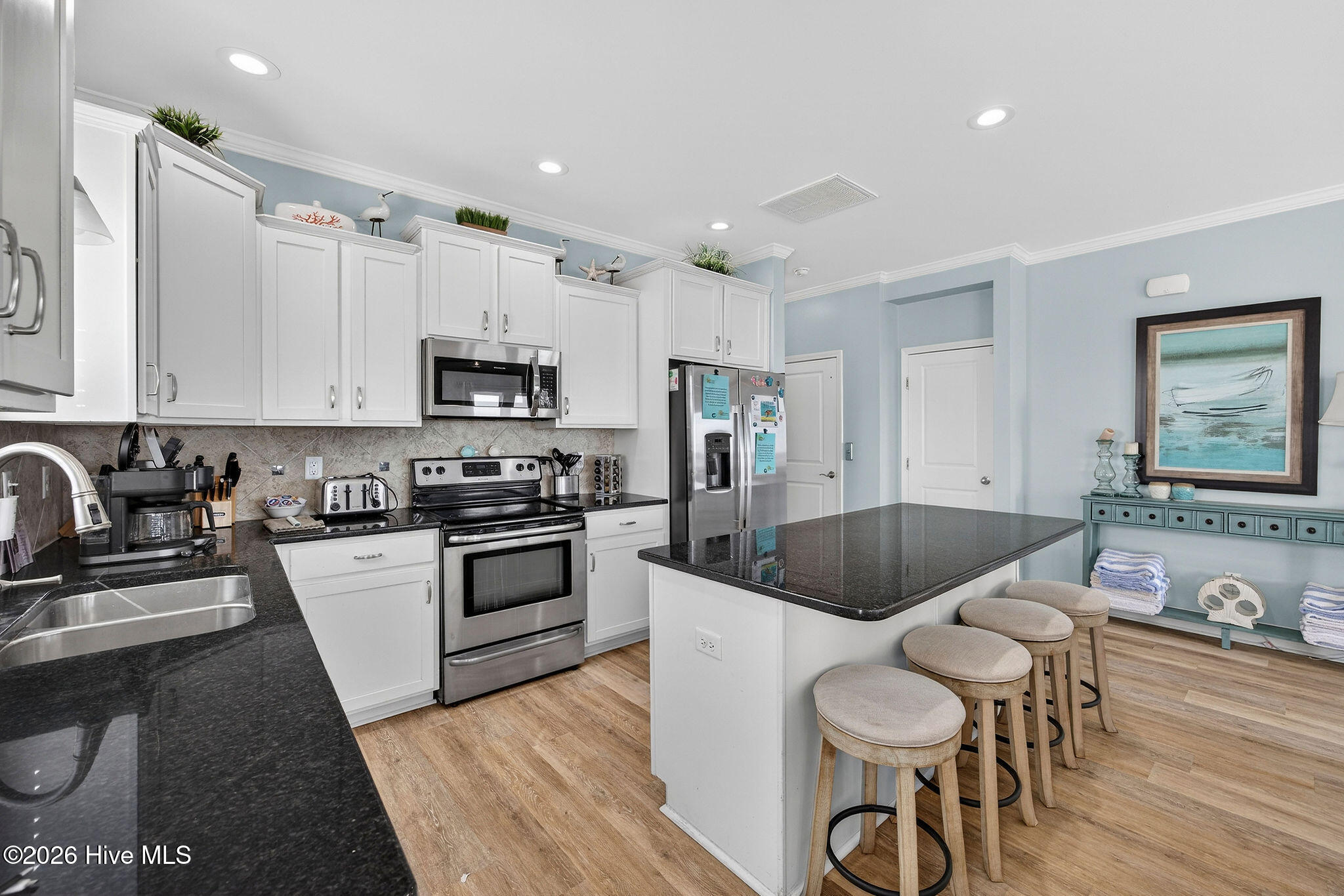 100552371 | Photo 12