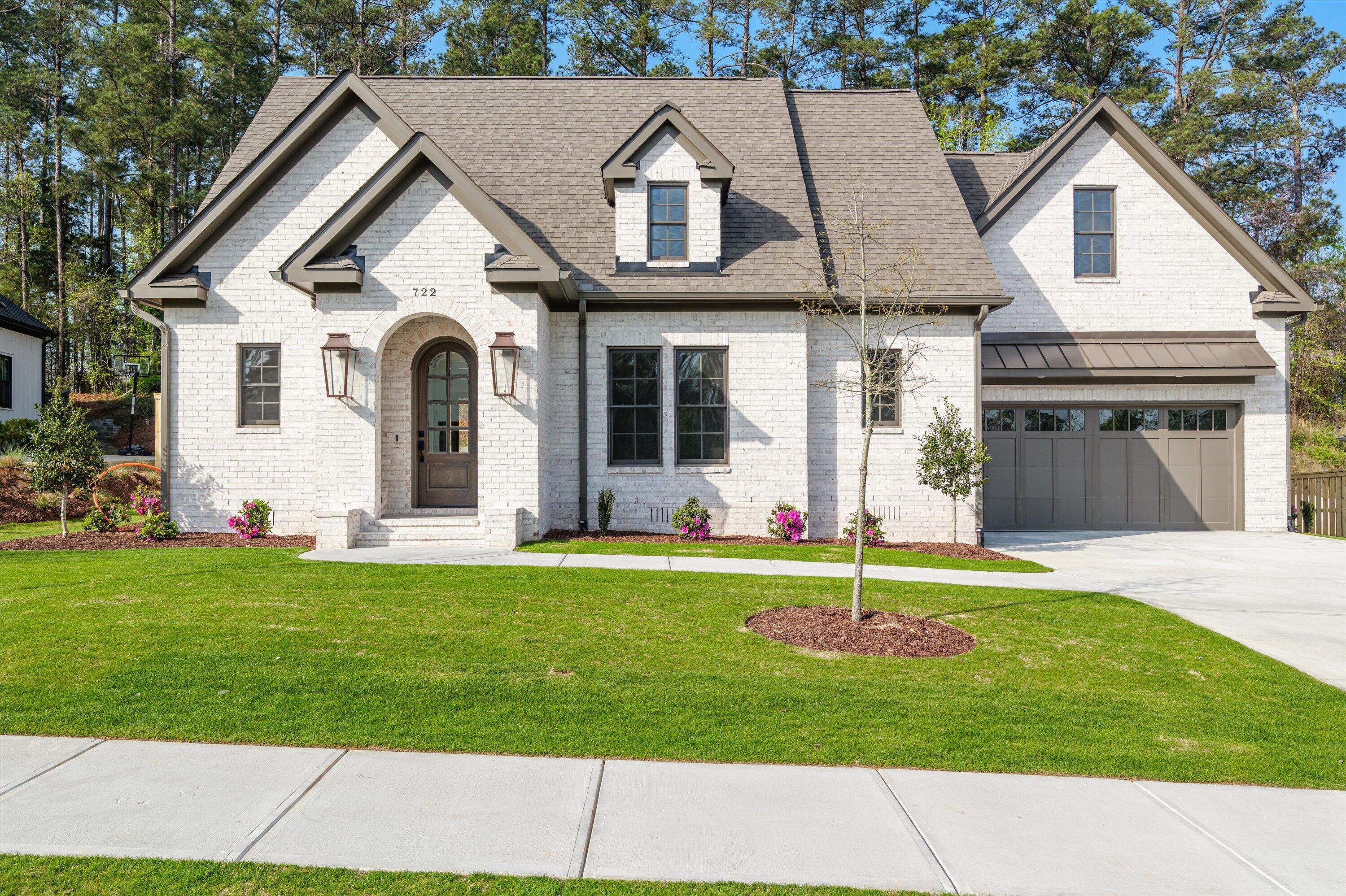 365 W New Jersey Avenue, Southern Pines, NC, 28387