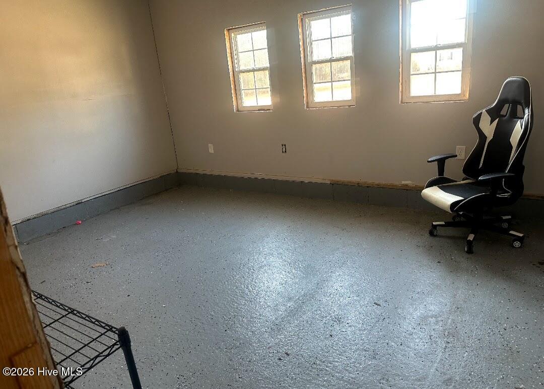 100550417 | Photo 49