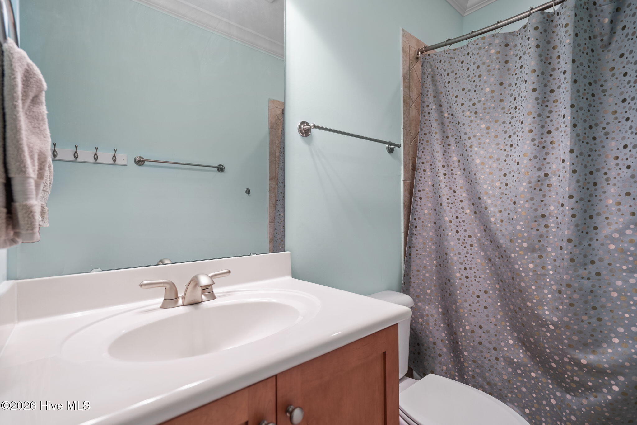 100561147 | Photo 26