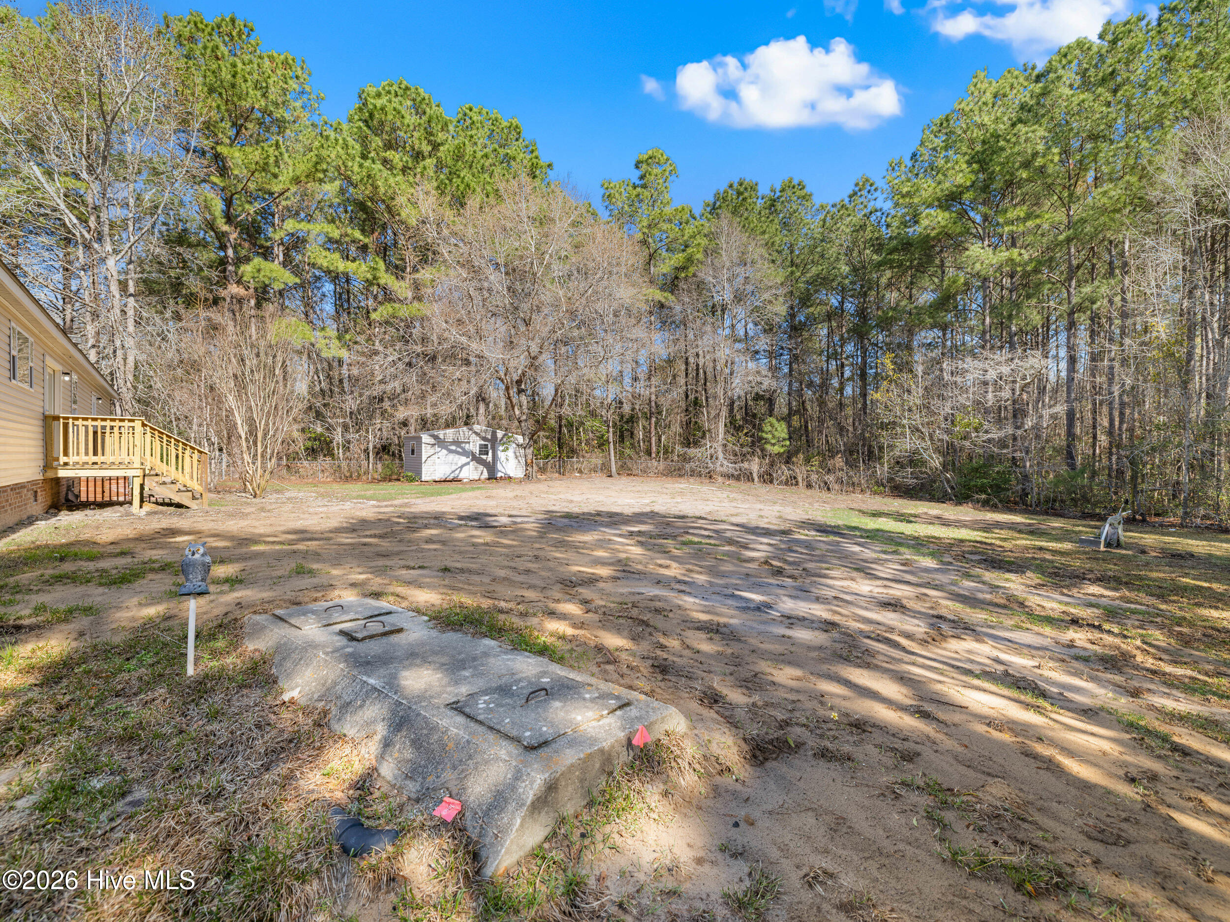 100560280 | Photo 46