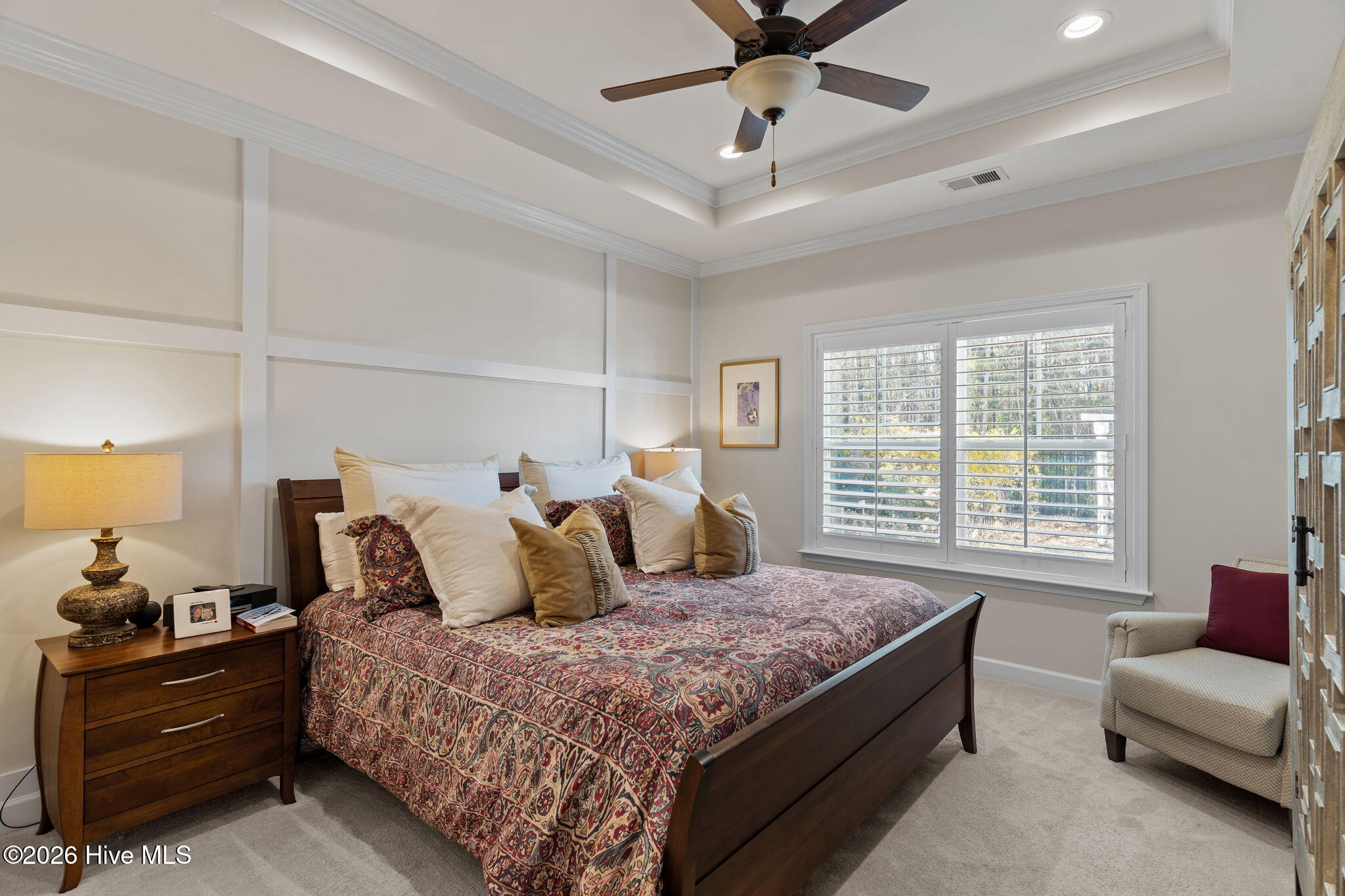 100557364 | Photo 23