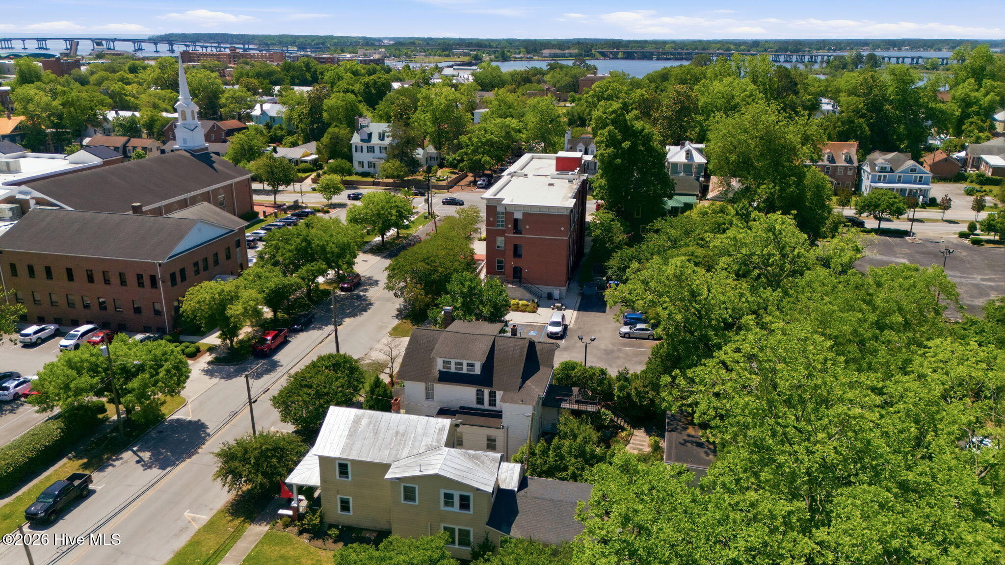 411 George Street,New Bern