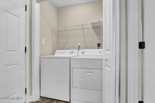 100545238 | Photo 23