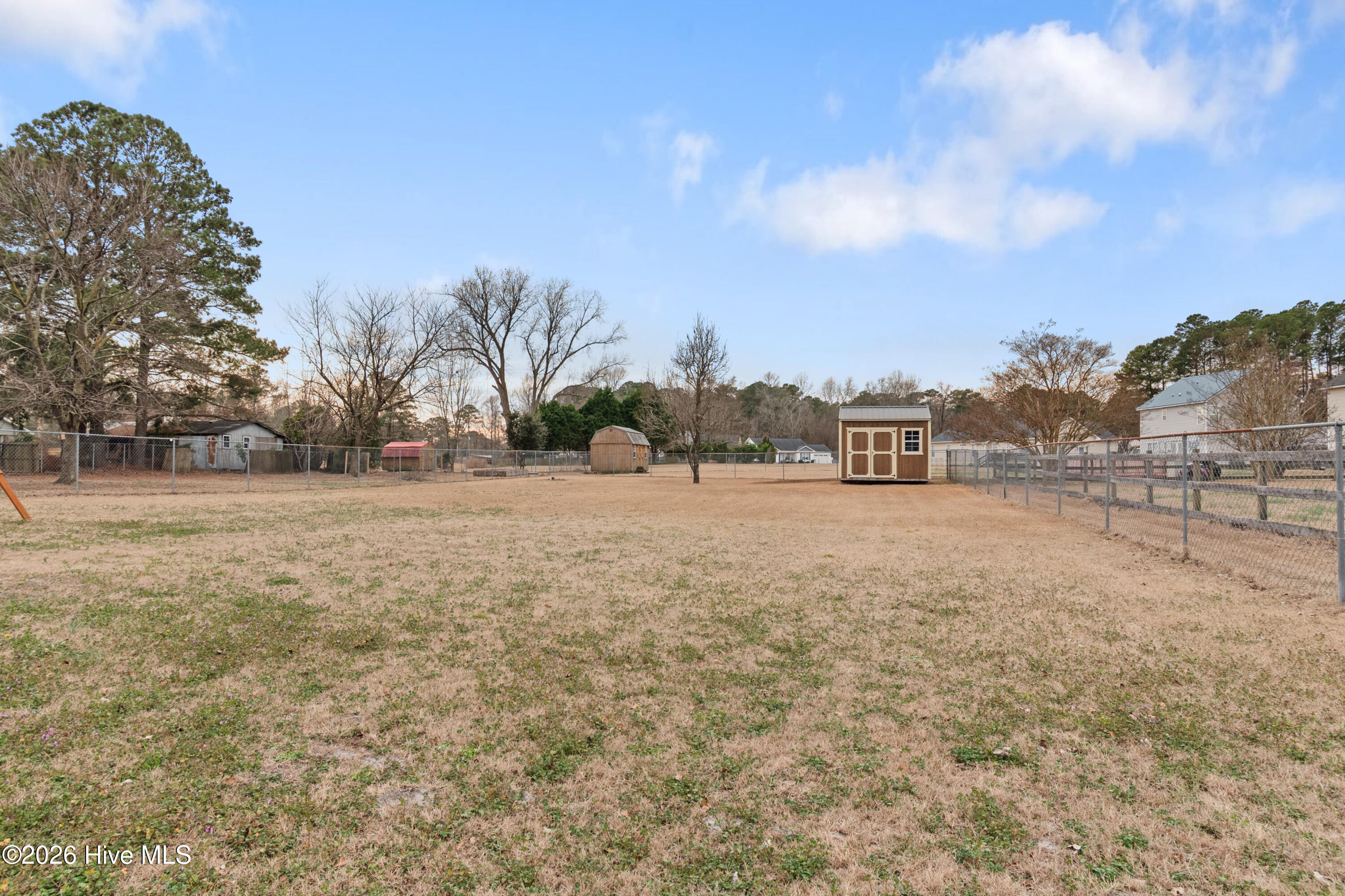 100540574 | Photo 39