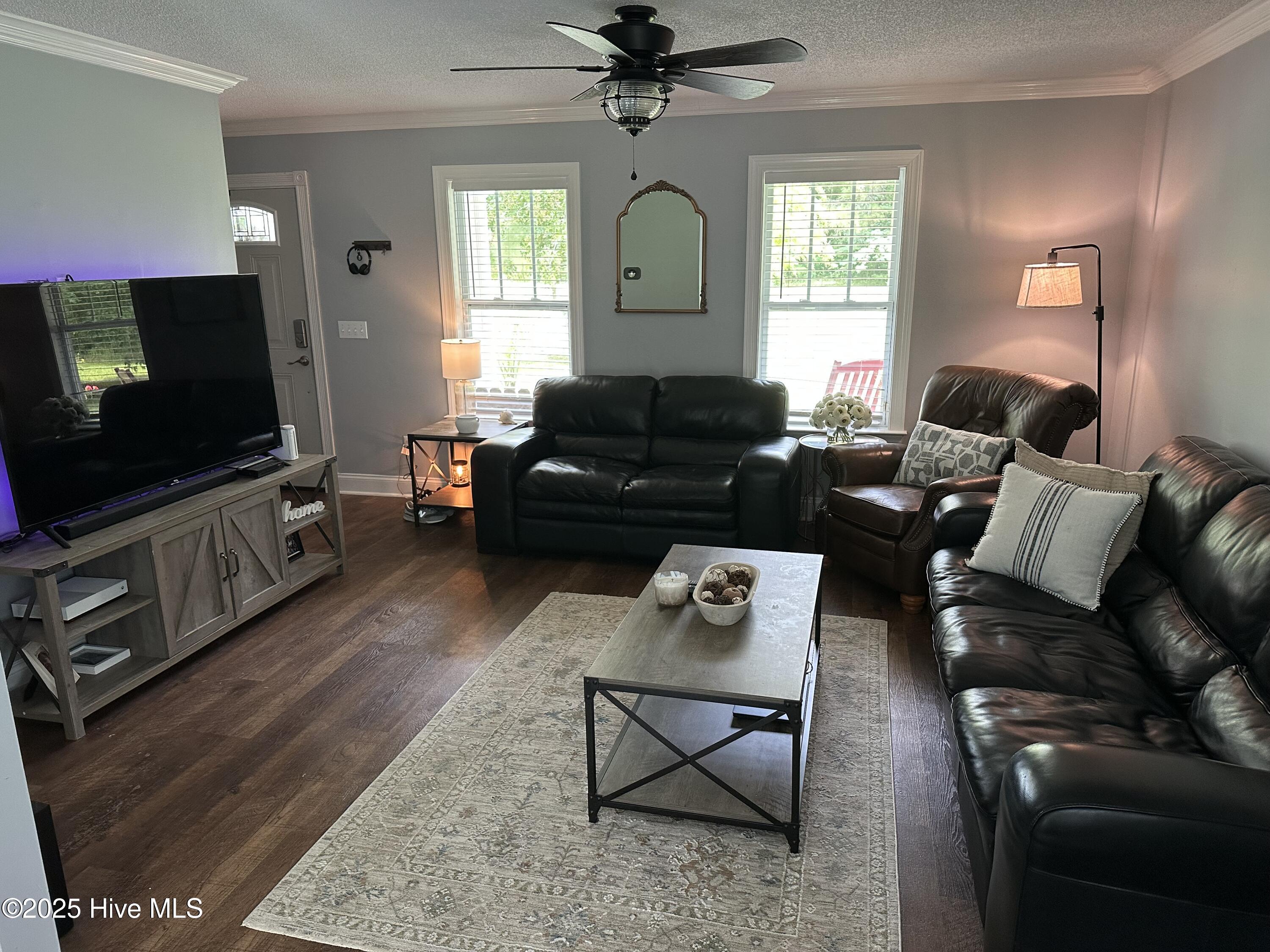 Homes for sale in Burgaw, NC | 110 Aaron Ct, Burgaw, NC 28425 | MLS# 100522873