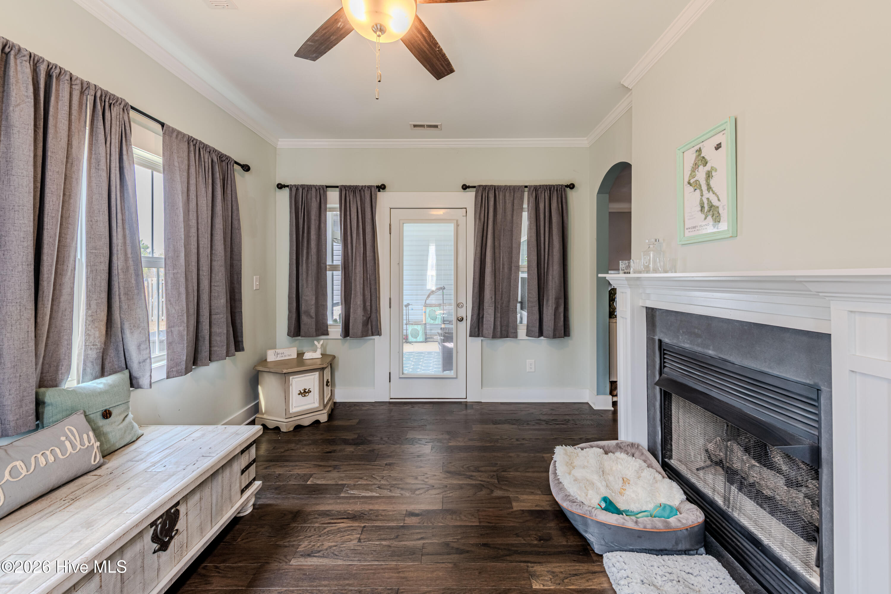 100559174 | Photo 20