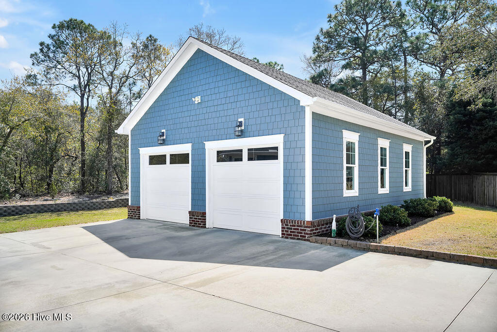 100562480 | Photo 53