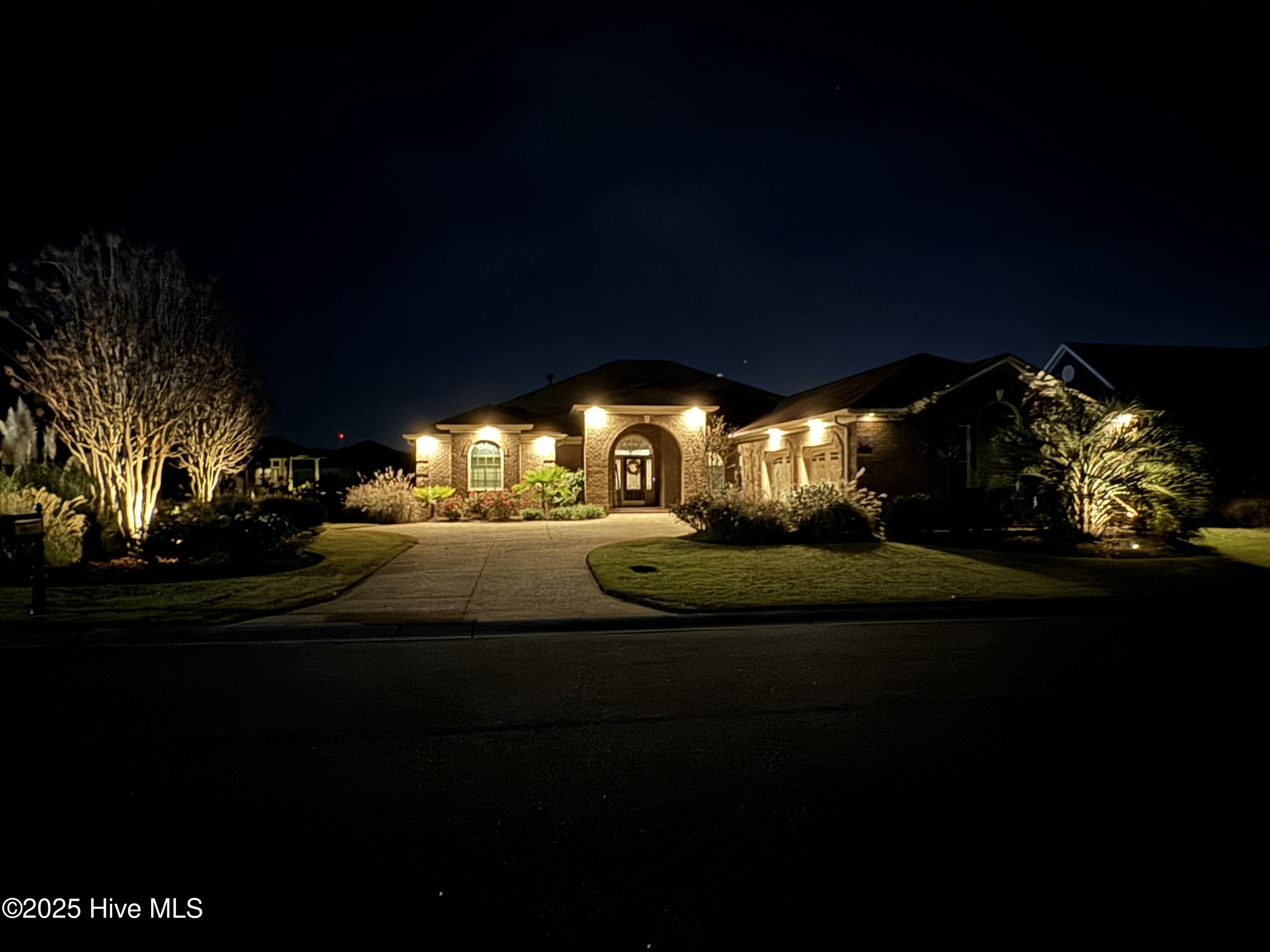 100544404 | Photo 59