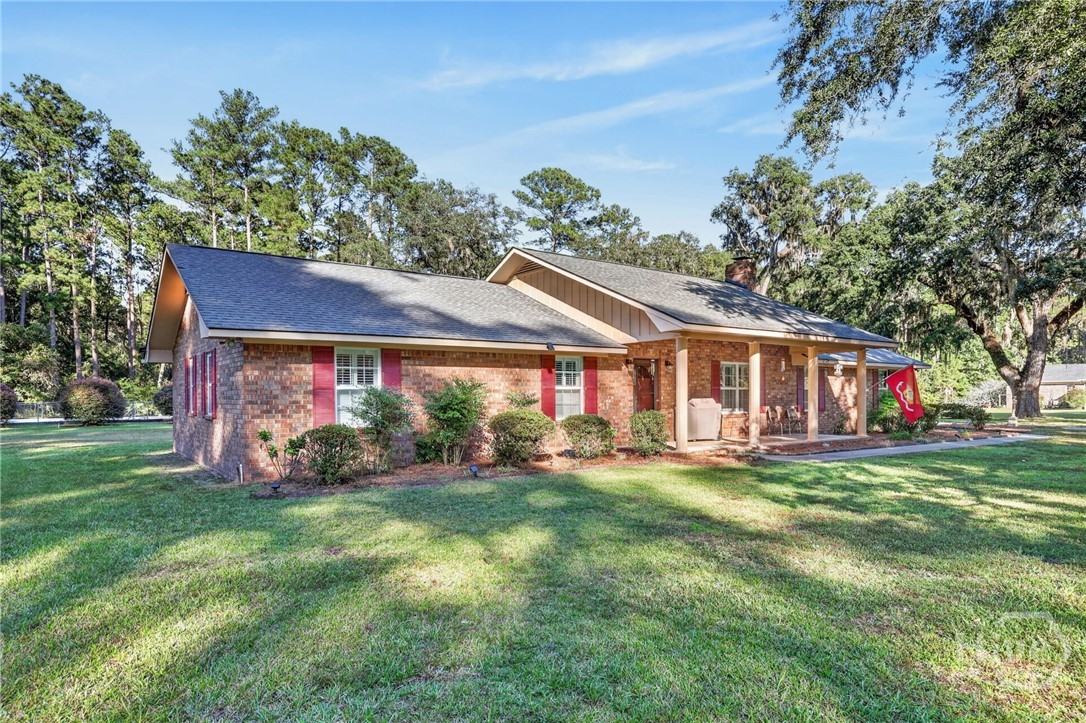 Photo 2 of Single family home for sale at 226 Way St, Hinesville, GA 31313 | MLS# SA367262 | Listing updated on 2026-10-29