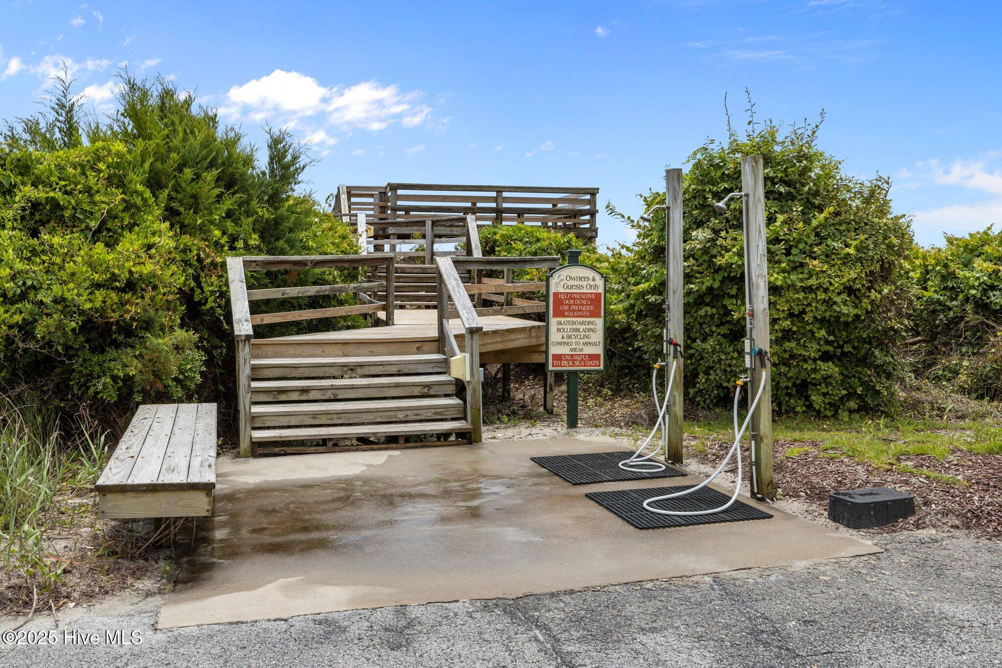 100513816 | Photo 42