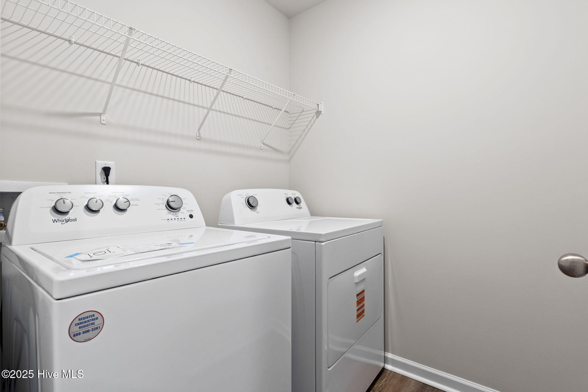 100506645 | Photo 20