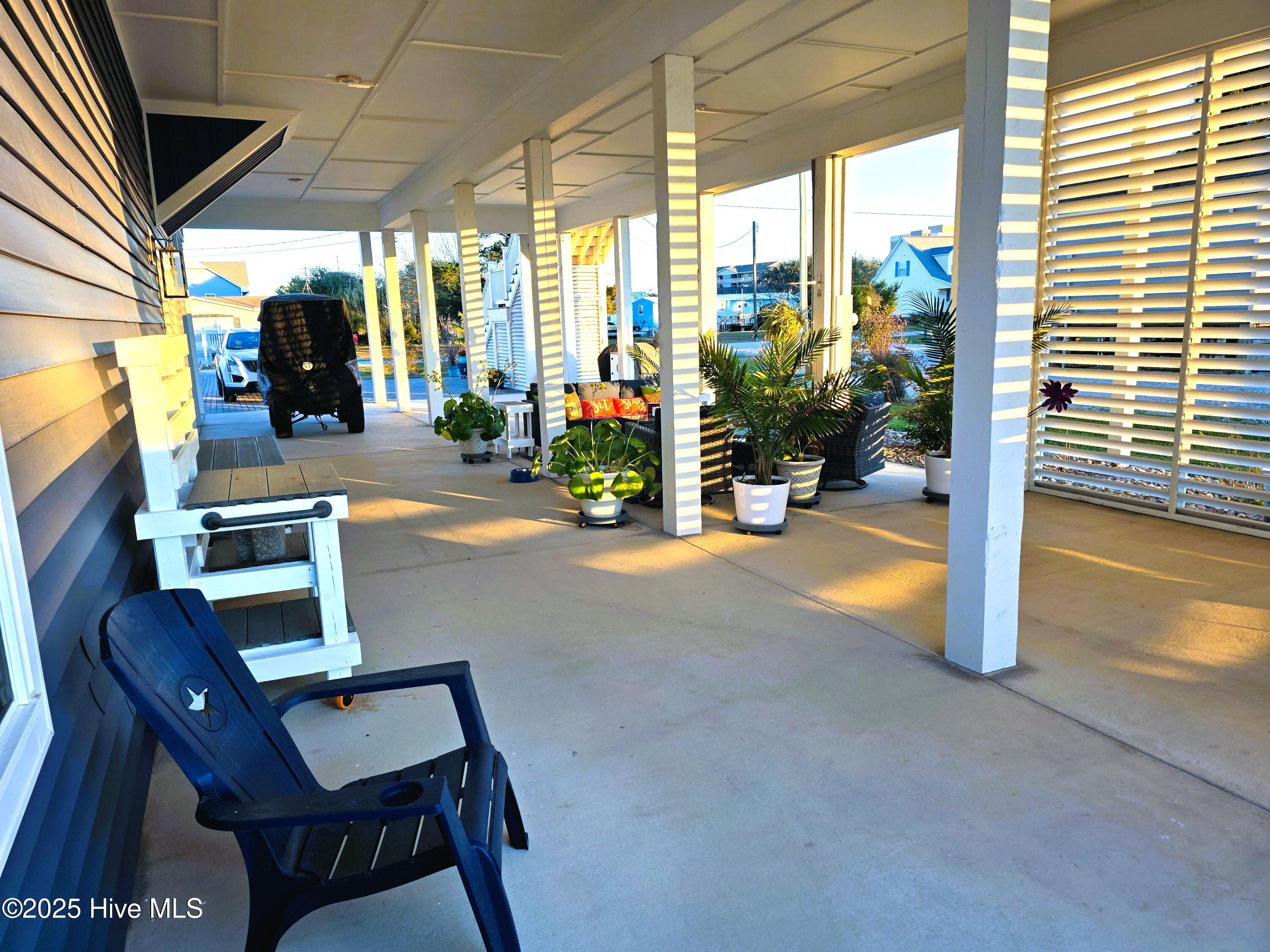 207 Fairview Street, Atlantic Beach, NC, 28512