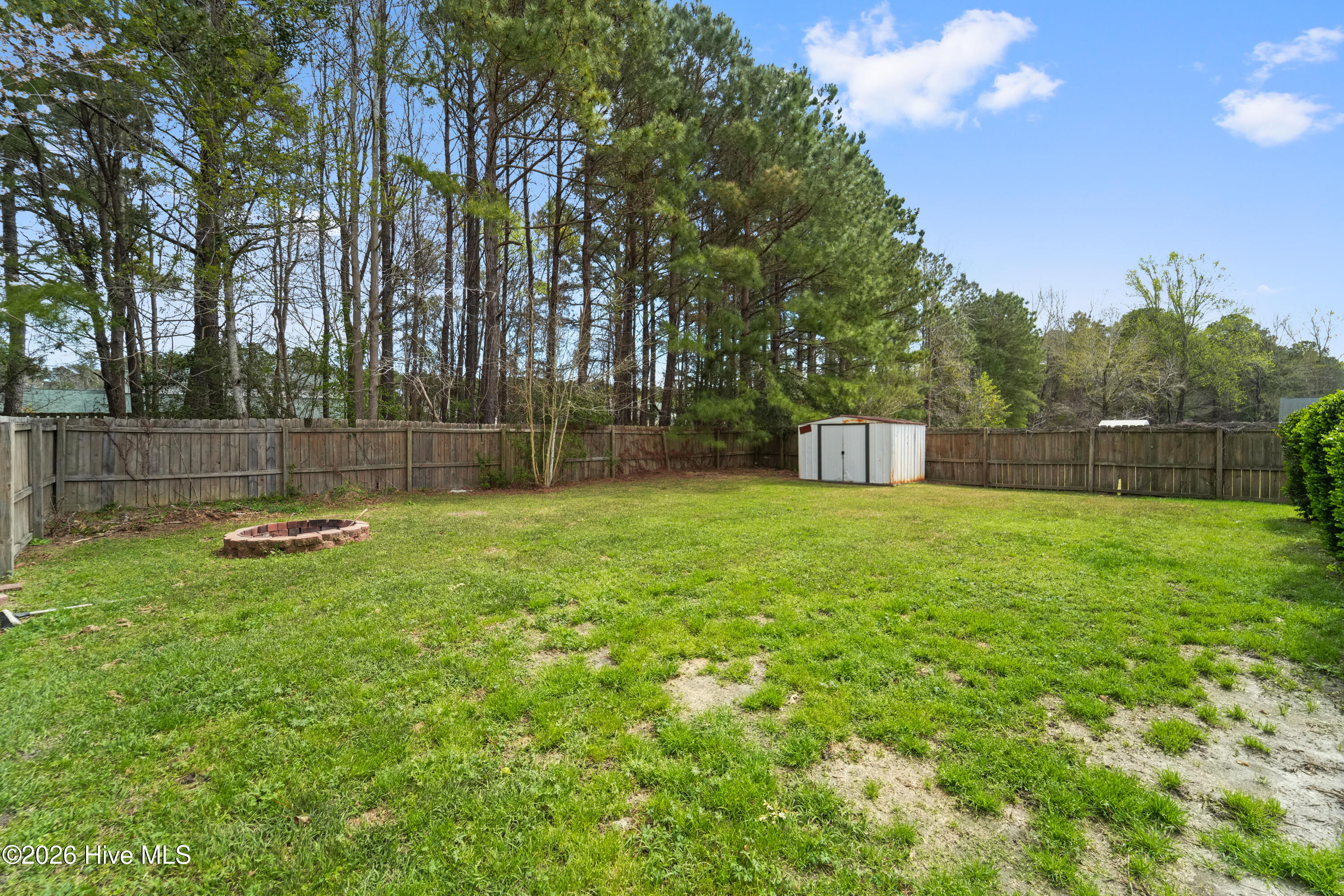 100561681 | Photo 28