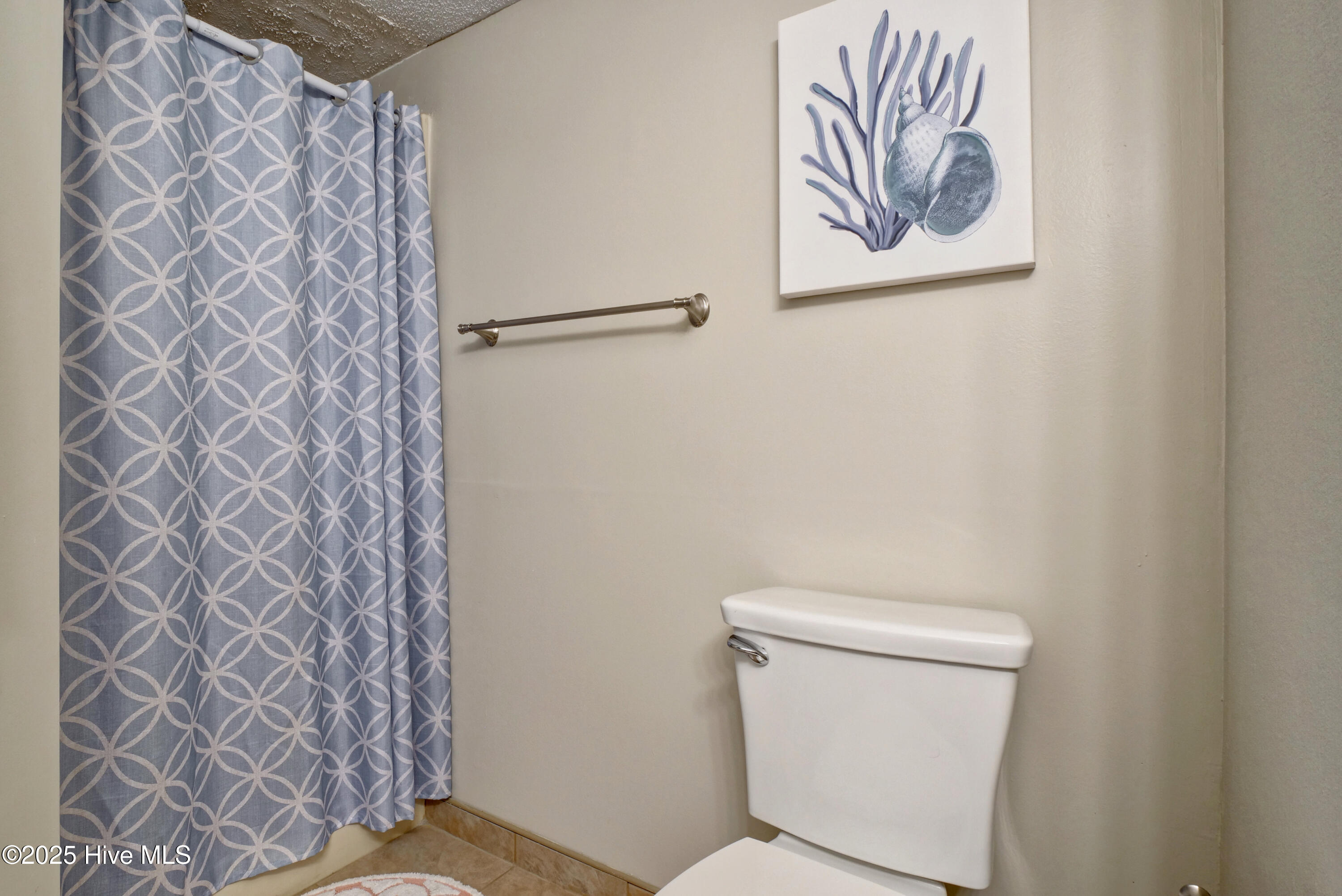 100521283 | Photo 18