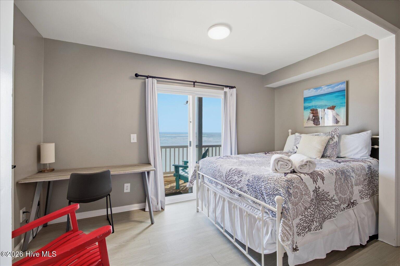 100555921 | Photo 17