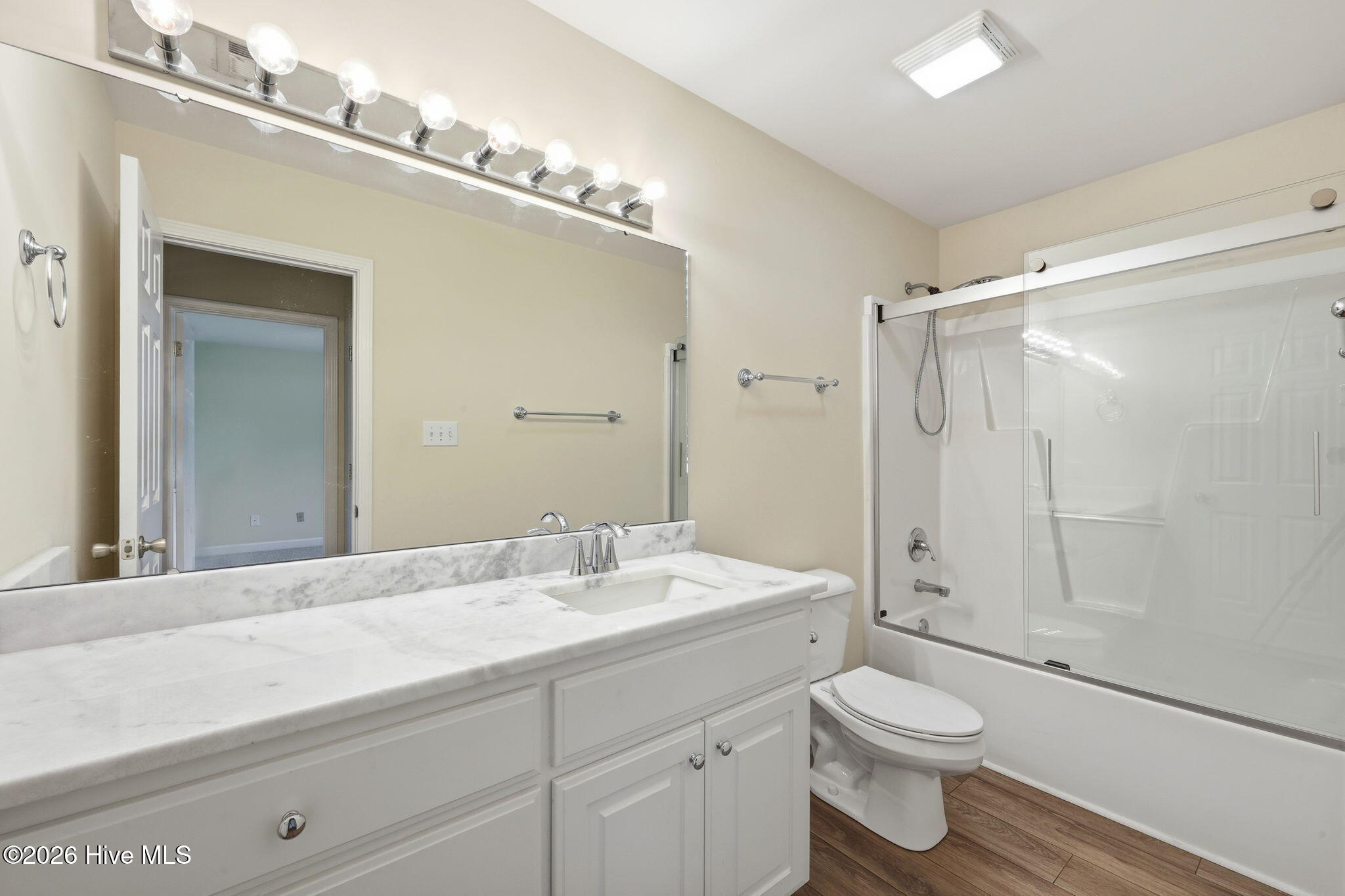 210 E Camp Kiro Road,New Bern