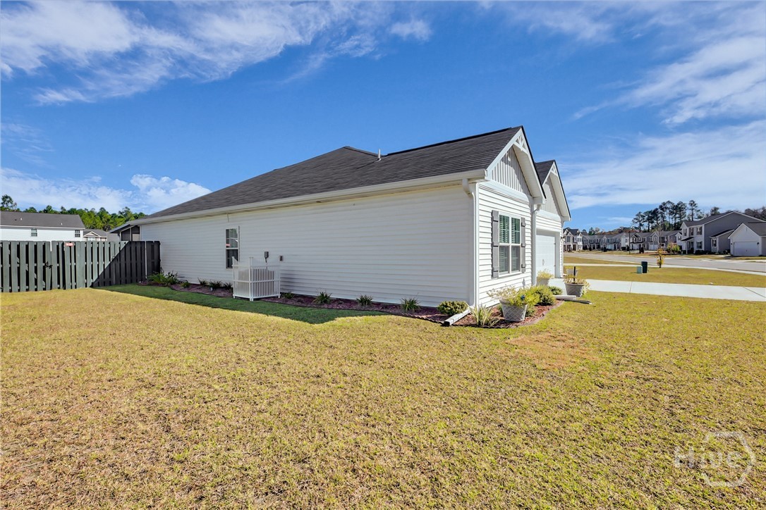 Homes for sale in Hinesville, GA | 217 Brightleaf Cir, Hinesville, GA 31313 | MLS# SA342990