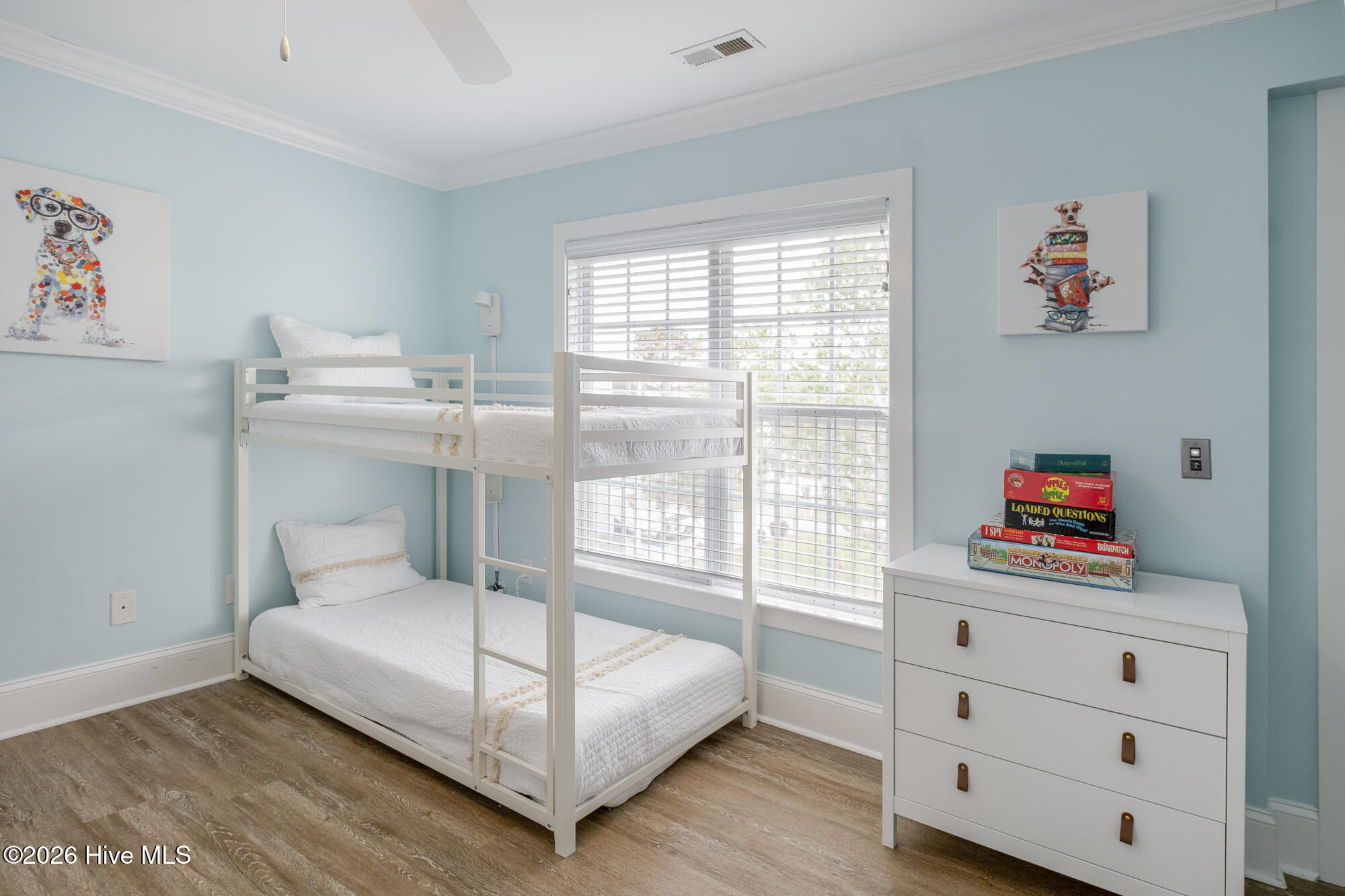 100557553 | Photo 31