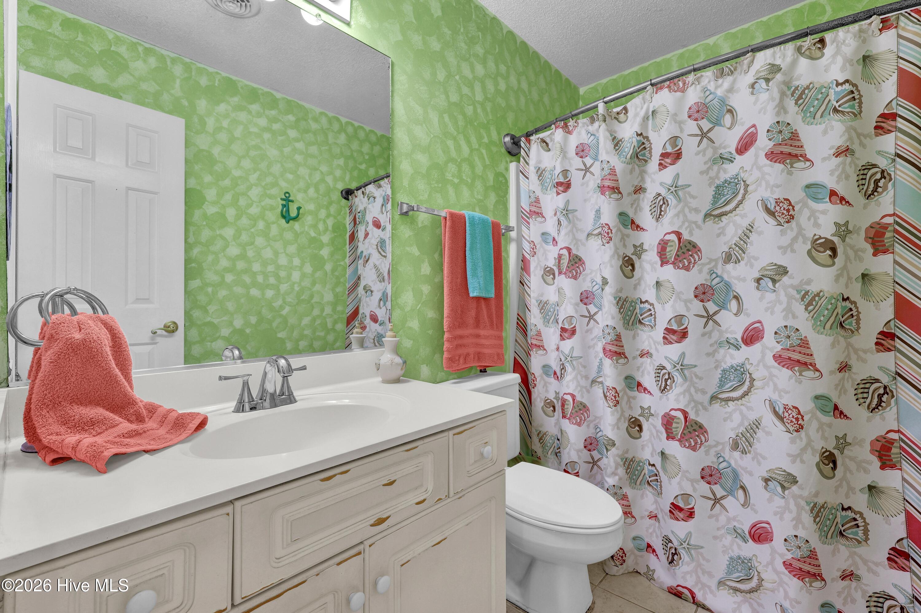 100570171 | Photo 27