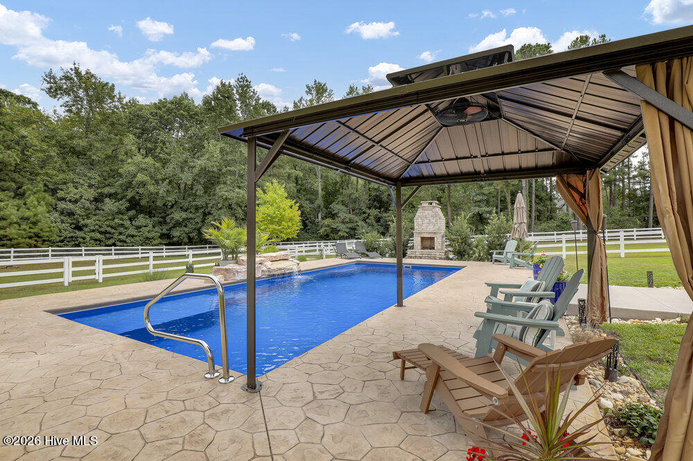 350 Whitebridge Road, Hampstead, NC, 28443