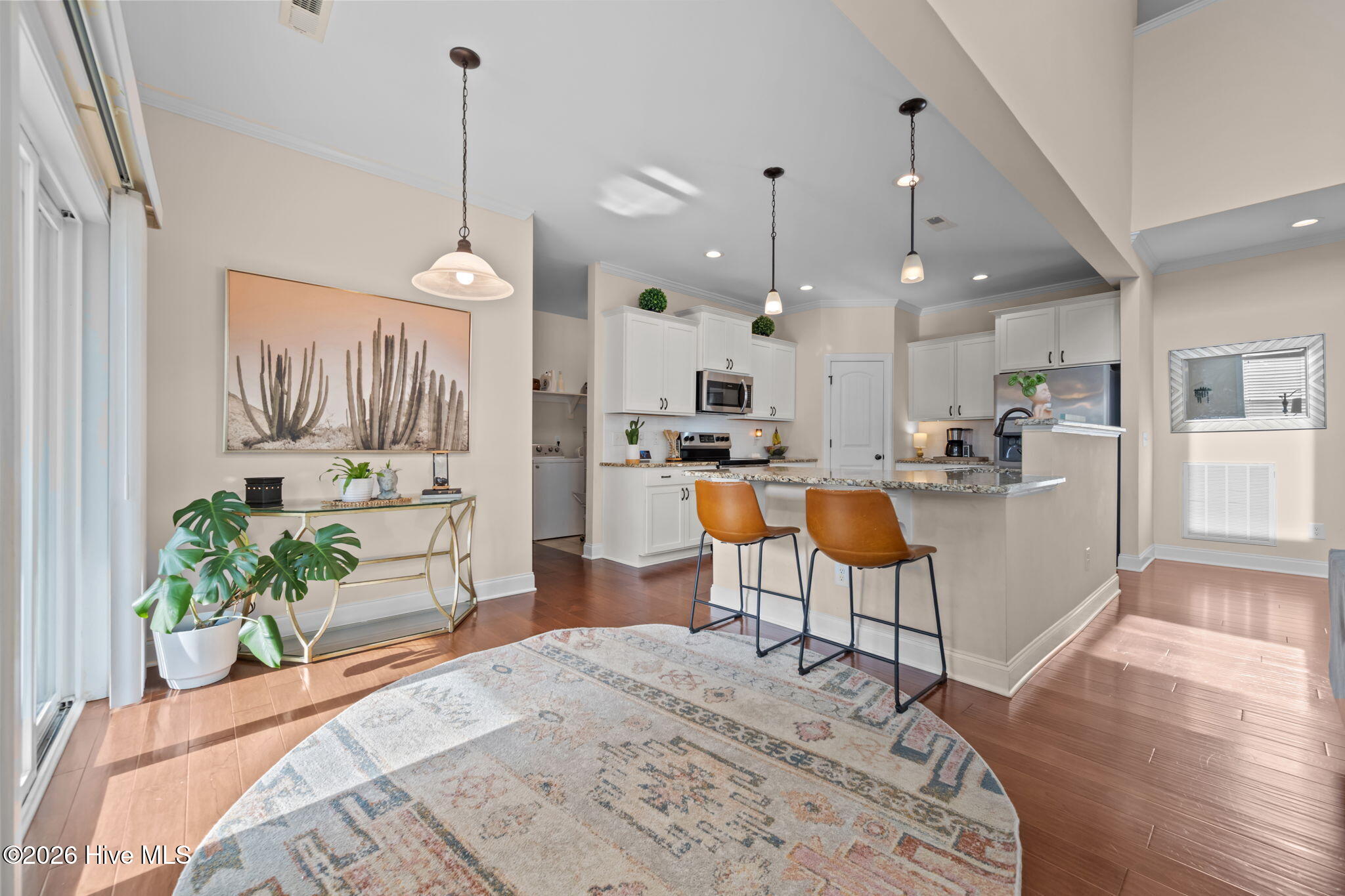 100556667 | Photo 14