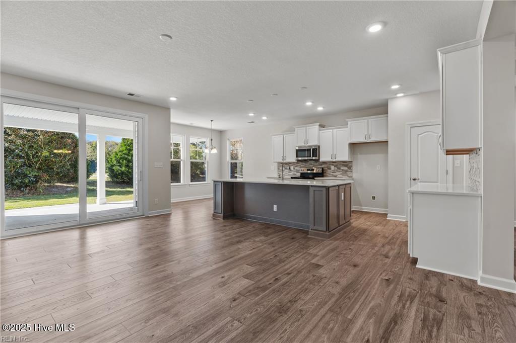 Great Room to Kitchen
