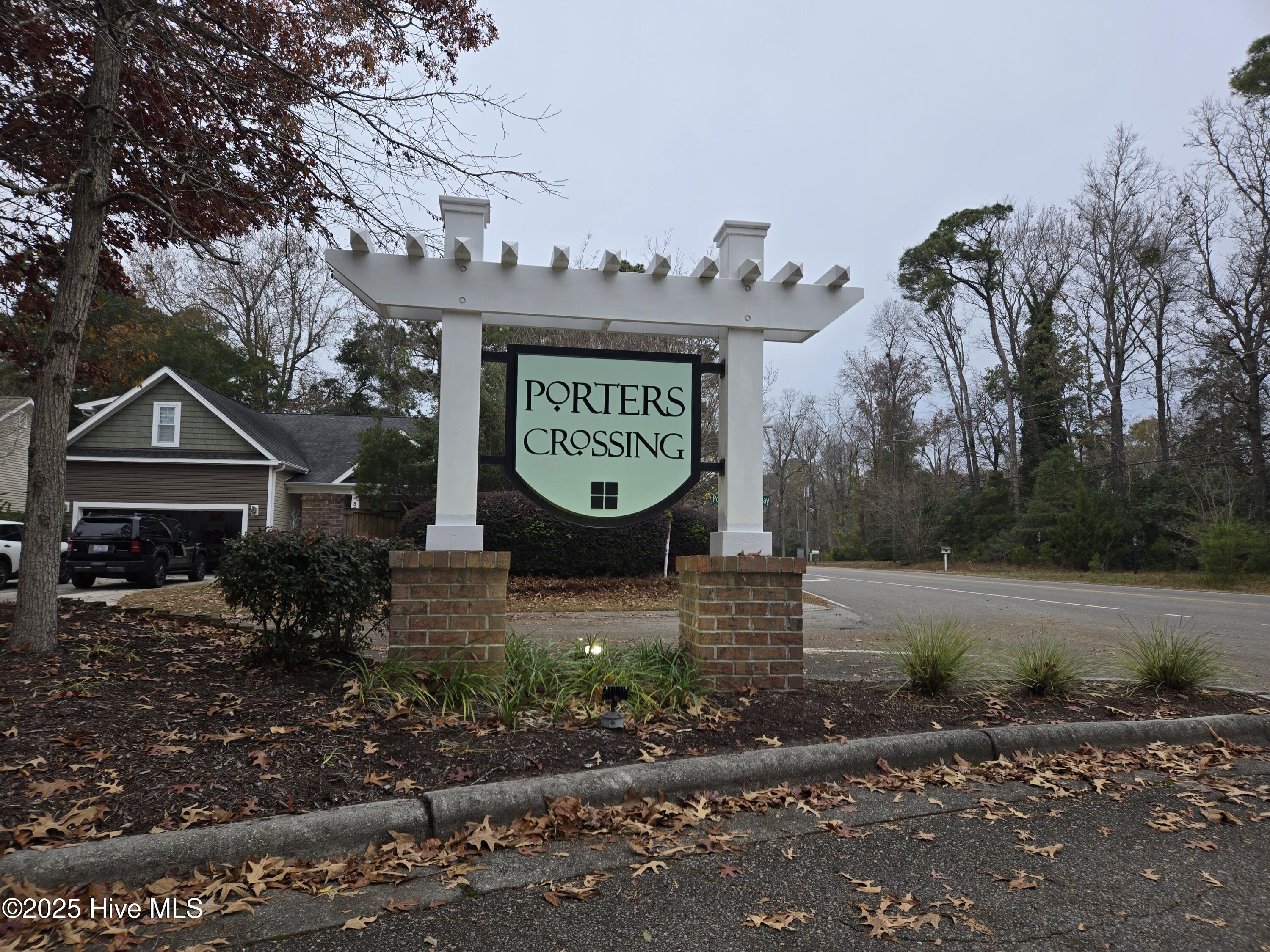 100544610 | Photo 21