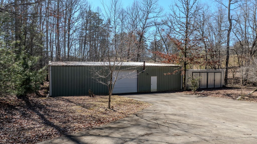 214 Hedden Road, Murphy, NC 28906 Listing Photo  12