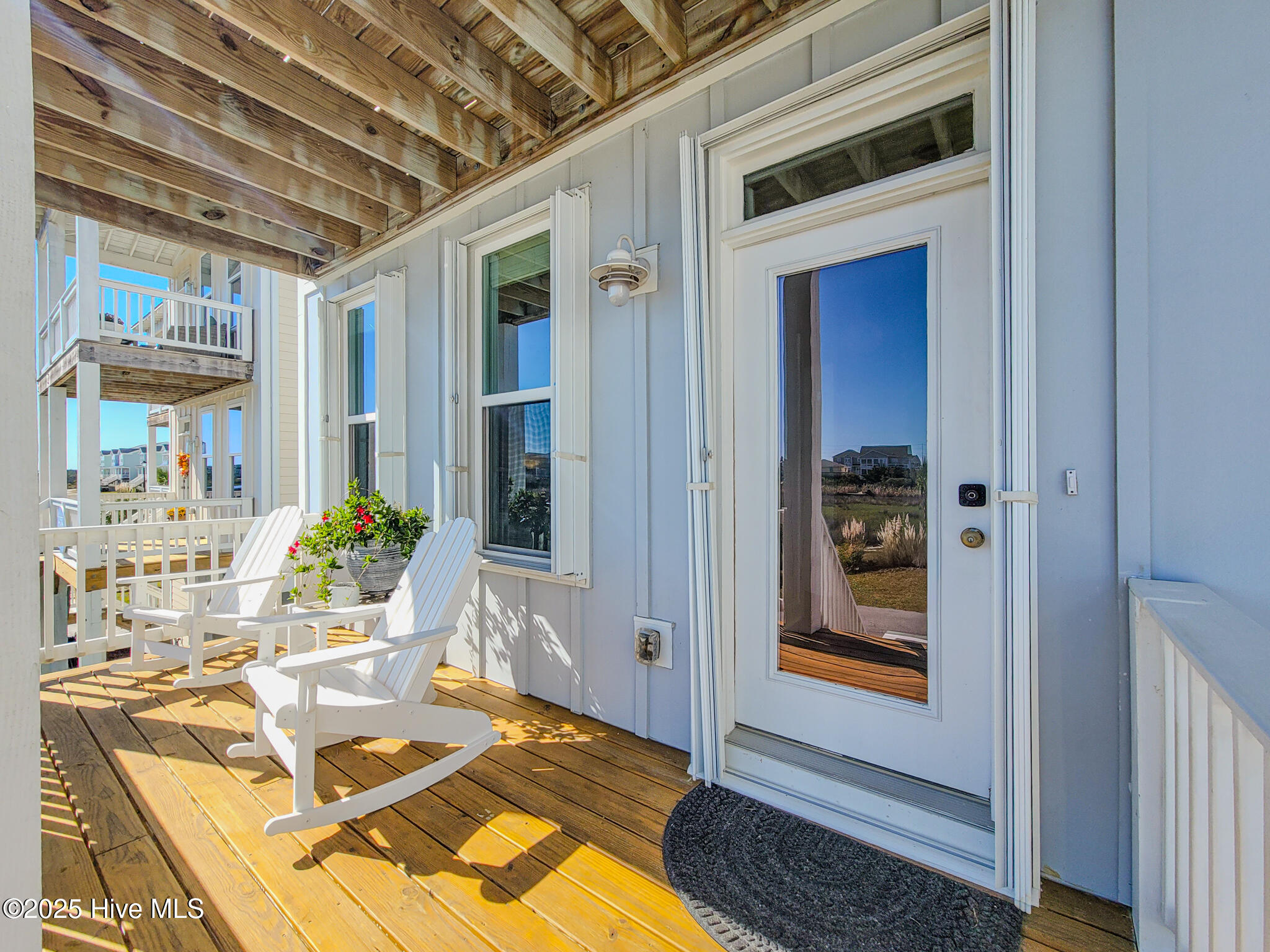 100540688 | Photo 49