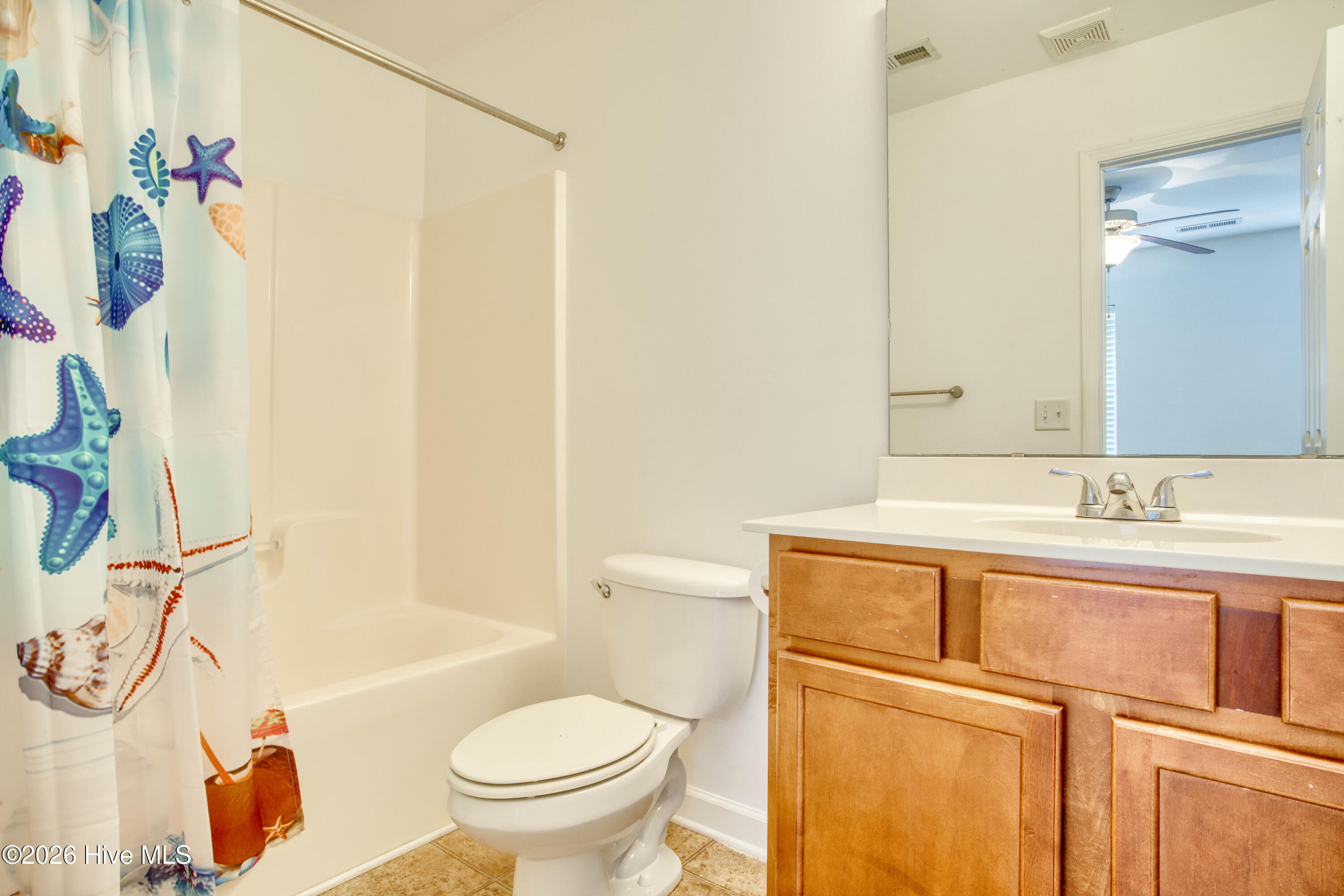 100552411 | Photo 16