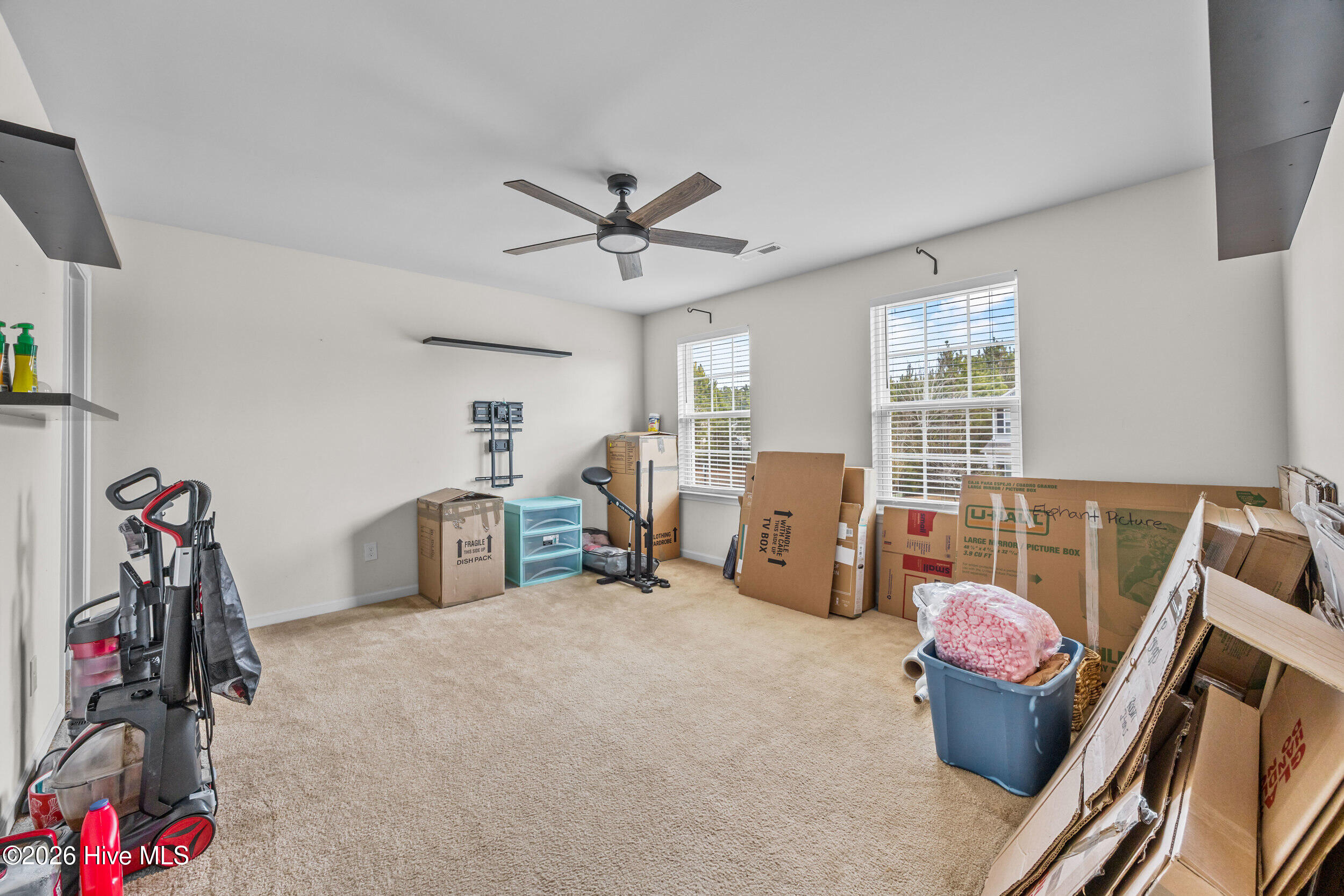 100552487 | Photo 28