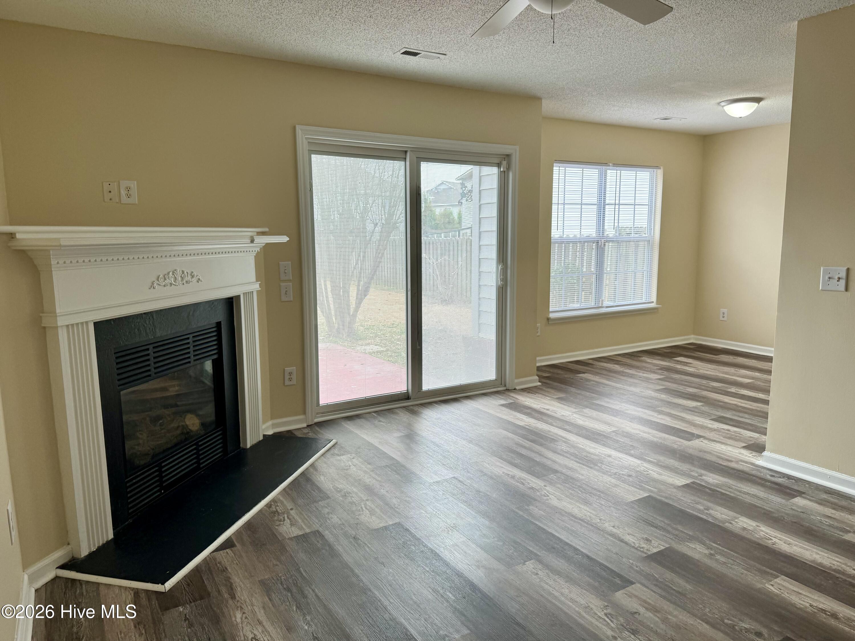 Homes for sale in Greenville, NC | 2508 Bluff View Ct #B, Greenville, NC 27834 | MLS# 100556826