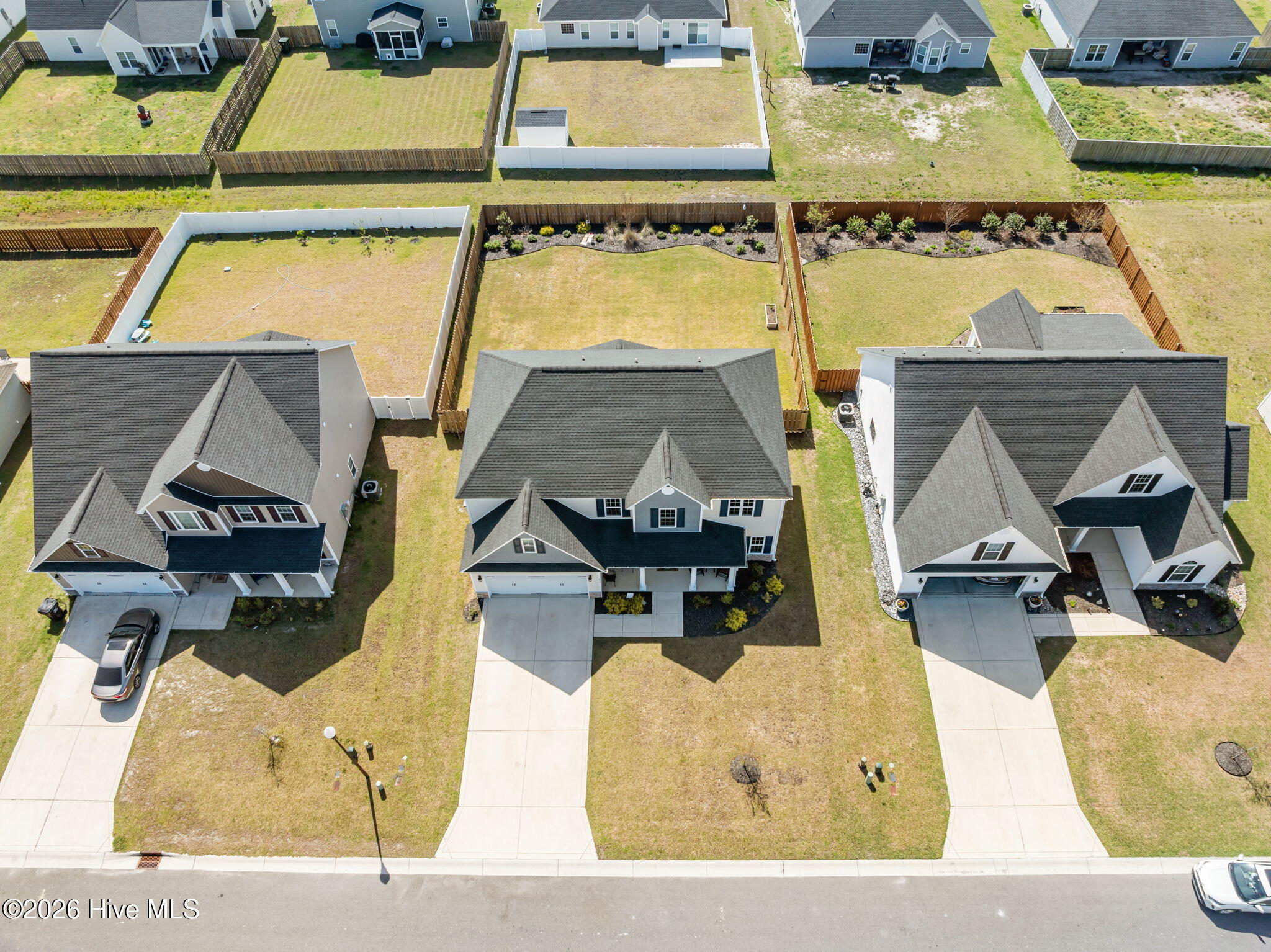 100566991 | Photo 45