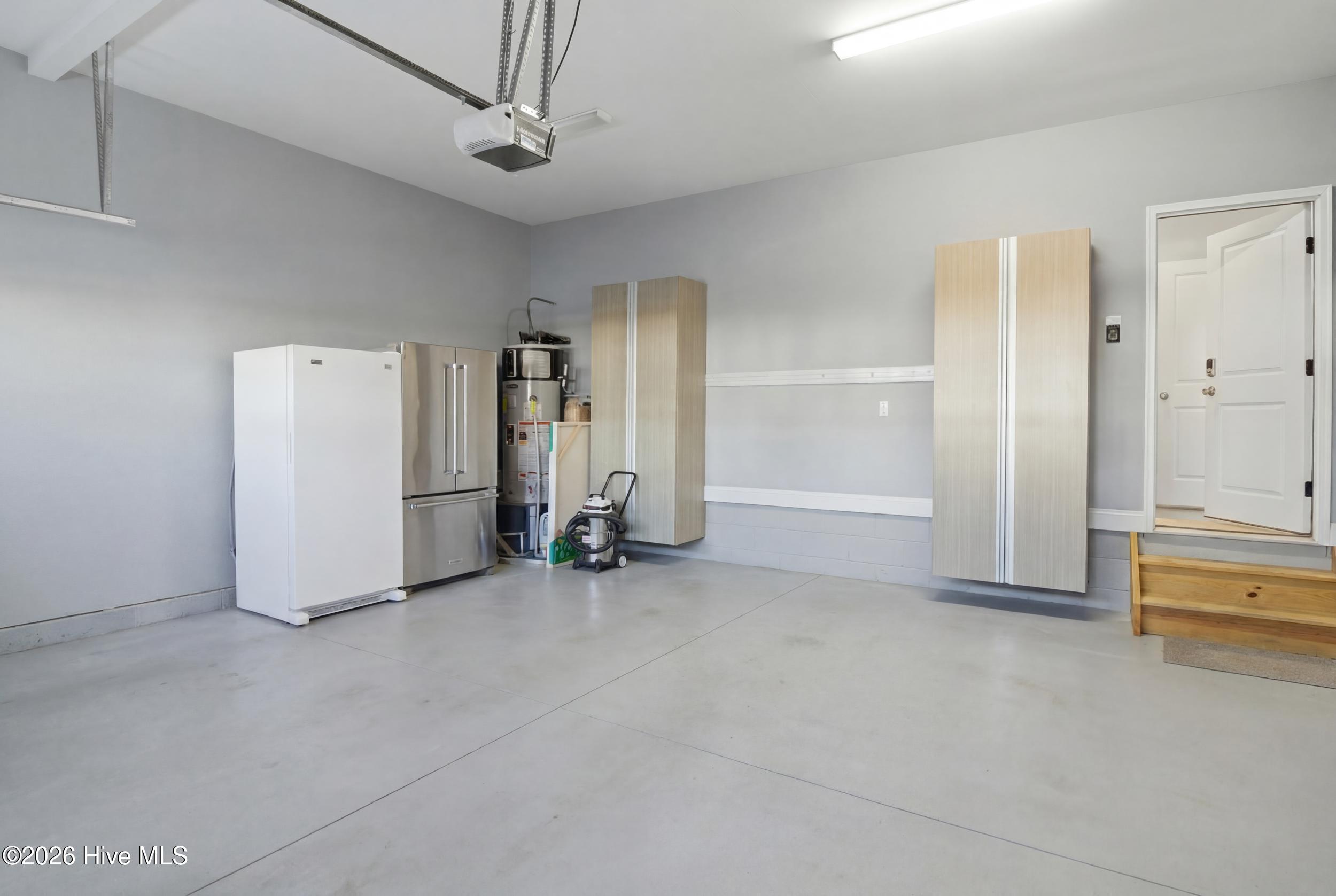 100551169 | Photo 29