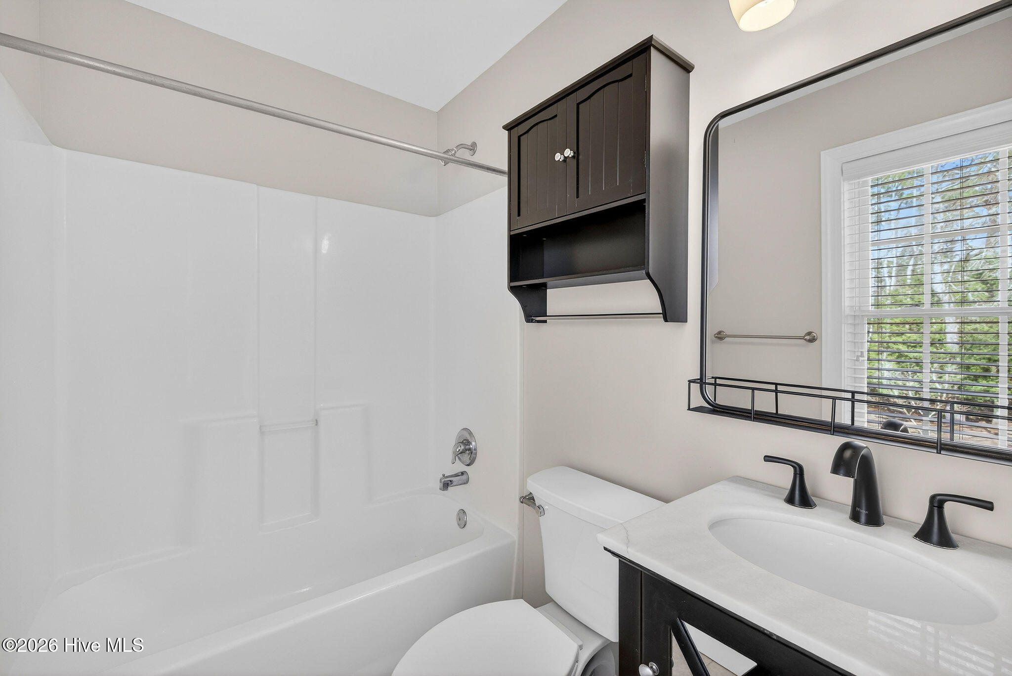 100554466 | Photo 47