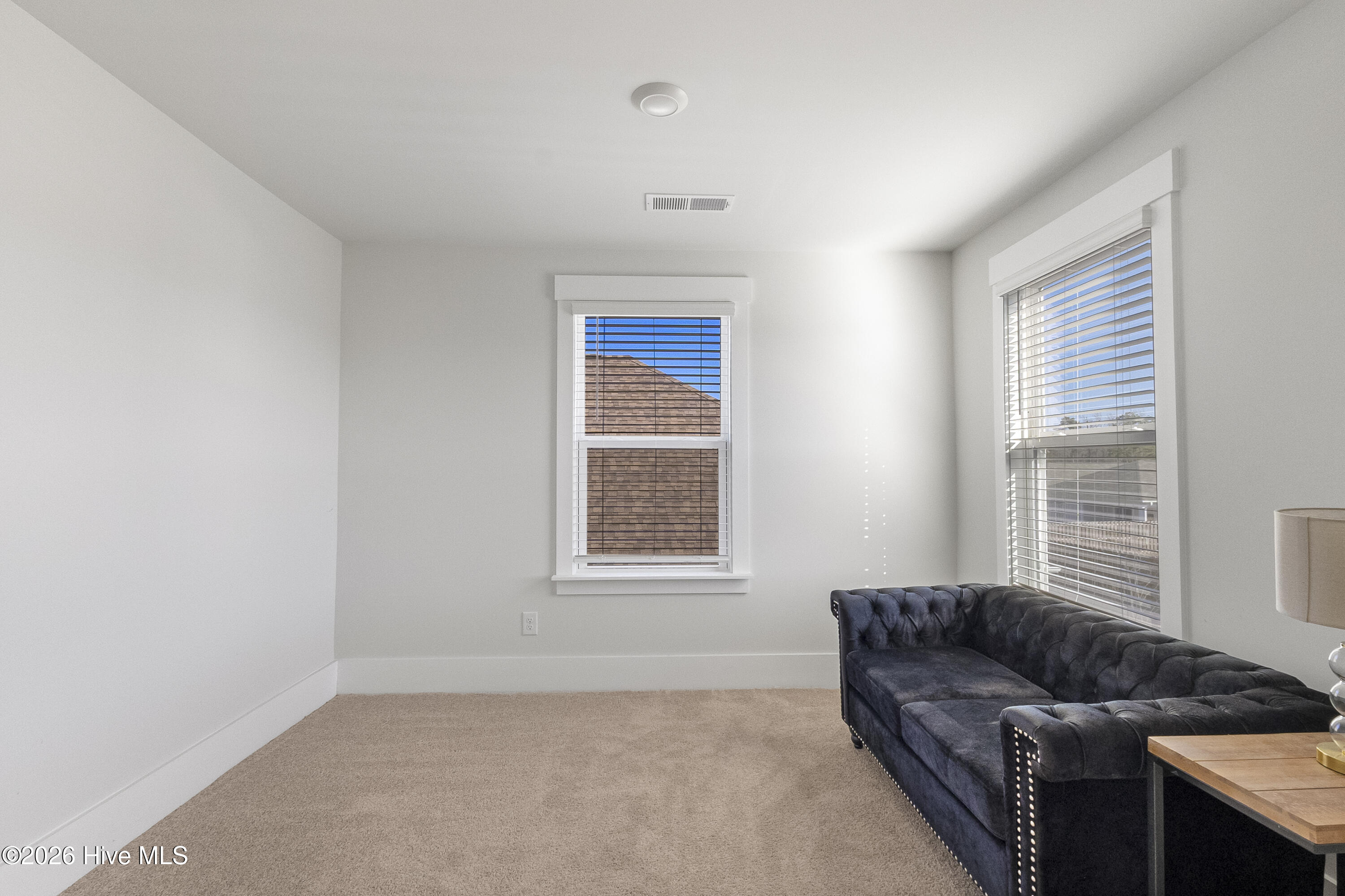 100547510 | Photo 30