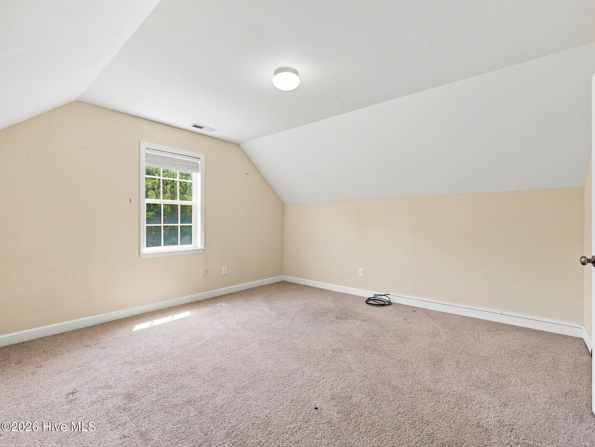302 Squire Court,Maple Hill