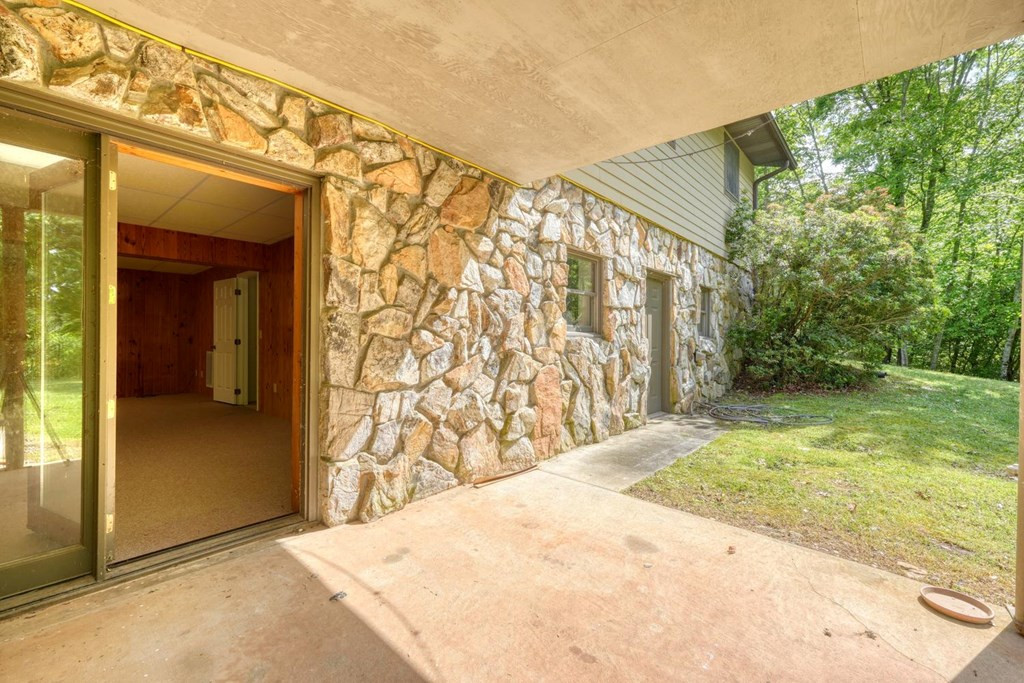 847 Deer Hill Road, Murphy, NC 28906 Listing Photo  45