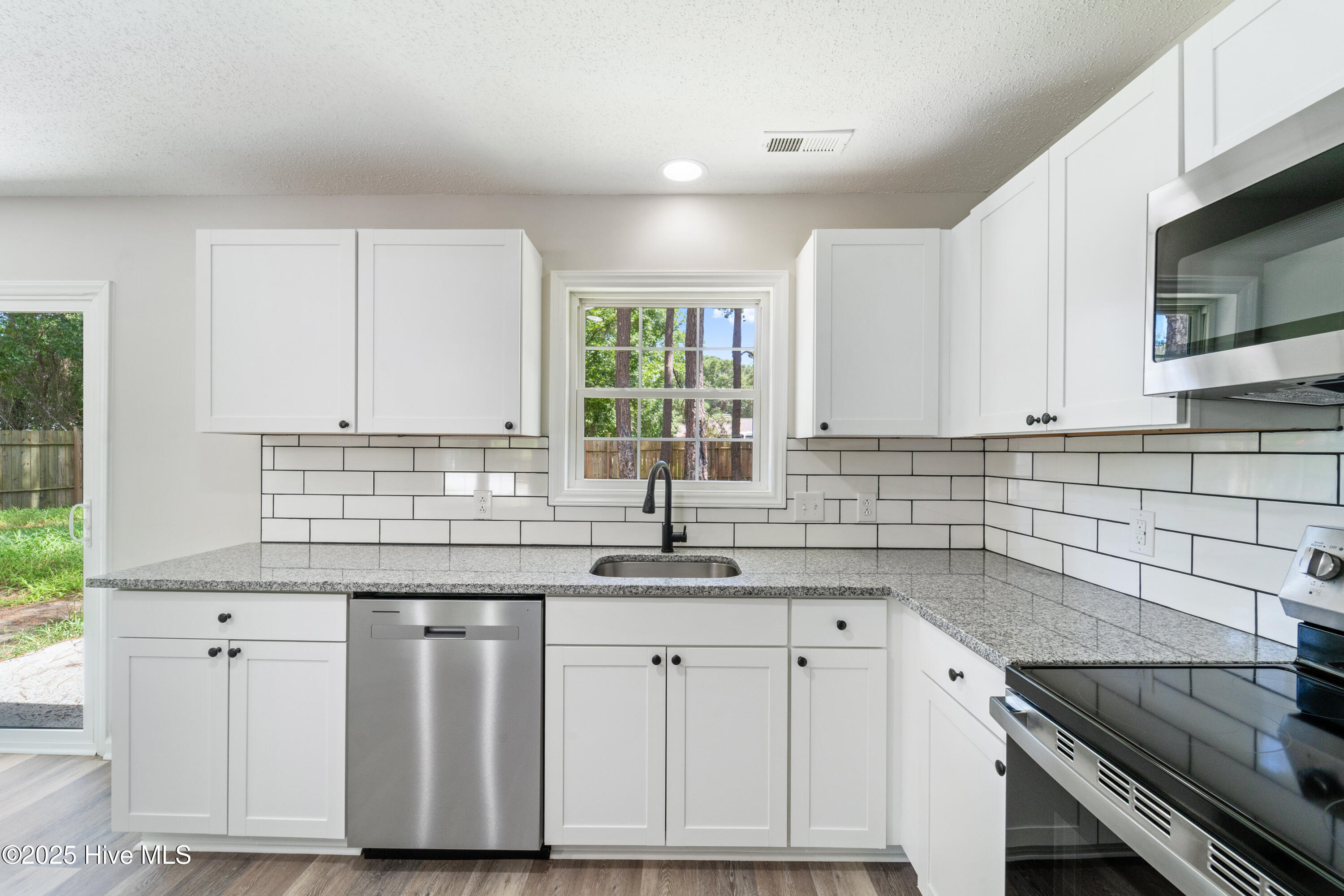 4351 Owendon Drive, Shallotte, NC 28470 – photo 12: DSC08448
