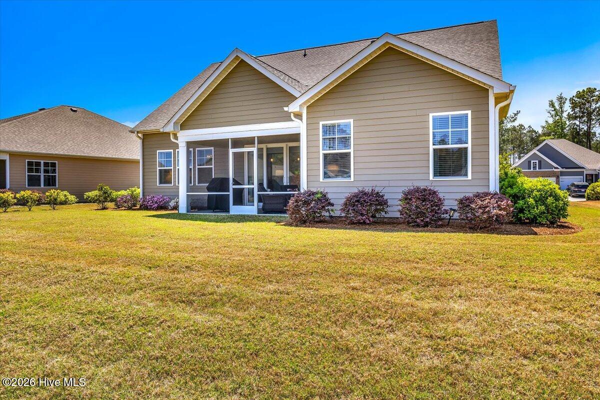 100569276 | Photo 55