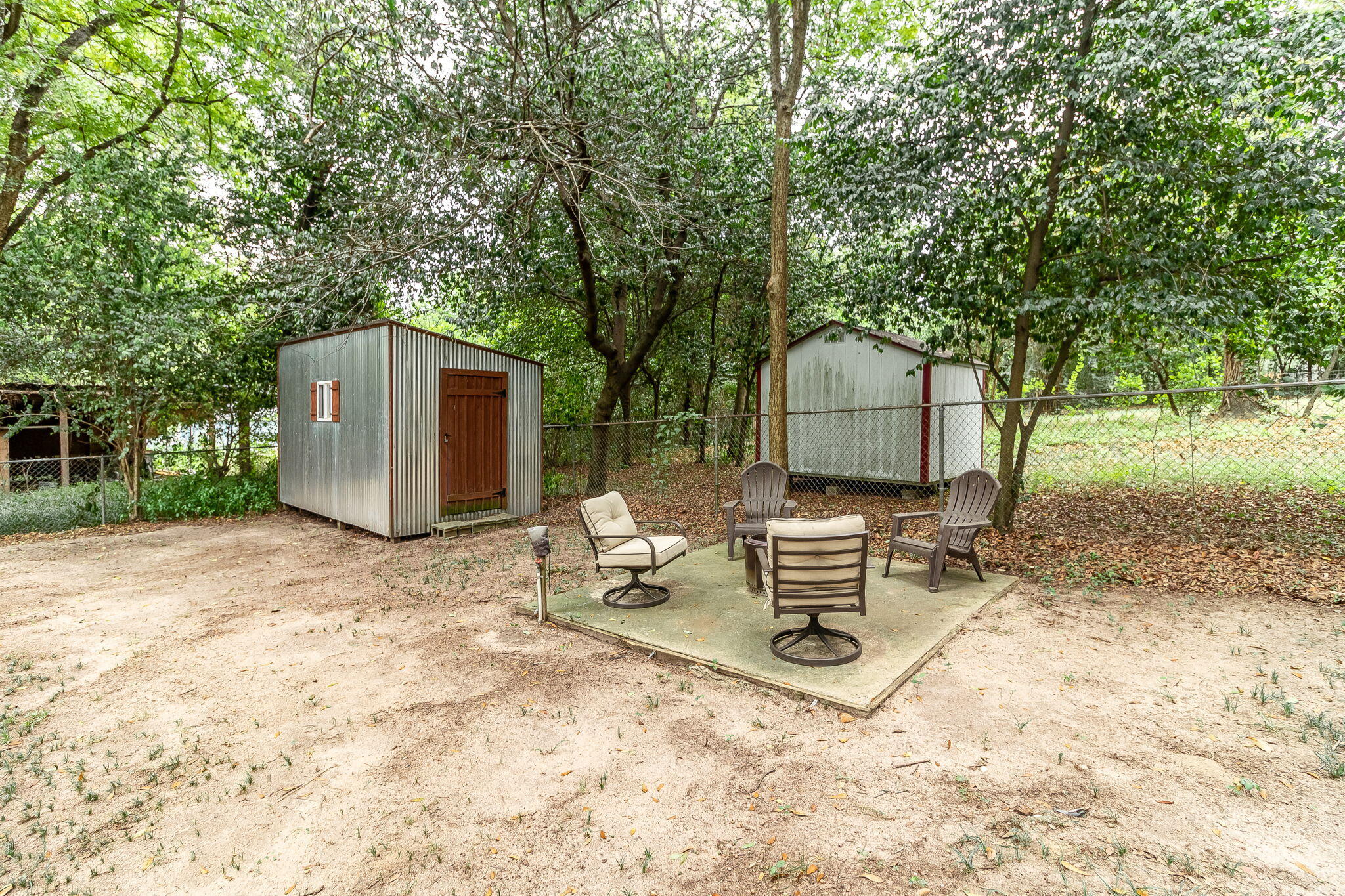 47-web-or-mls-542 HICKMAN RD ©-1243
