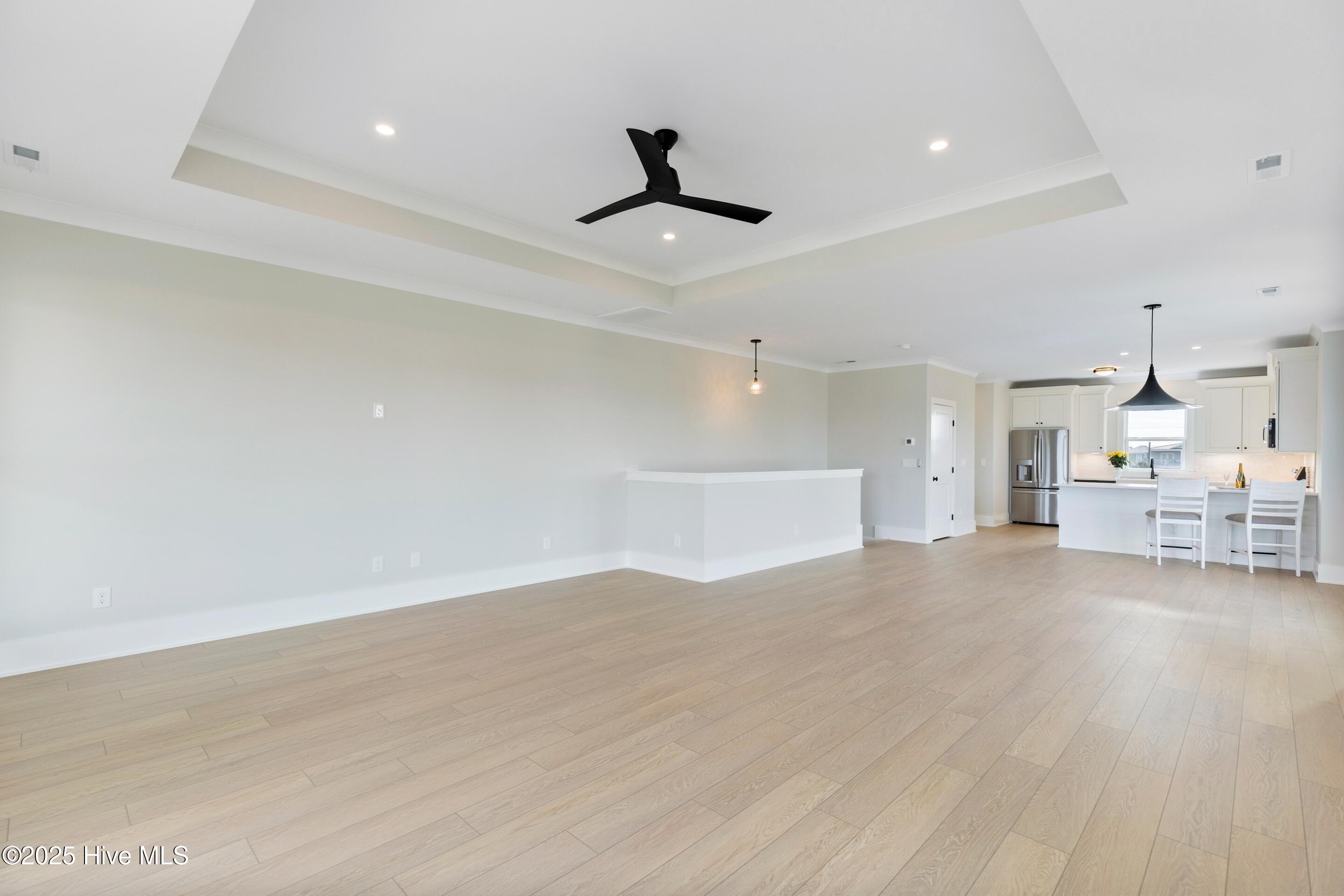 100544880 | Photo 18