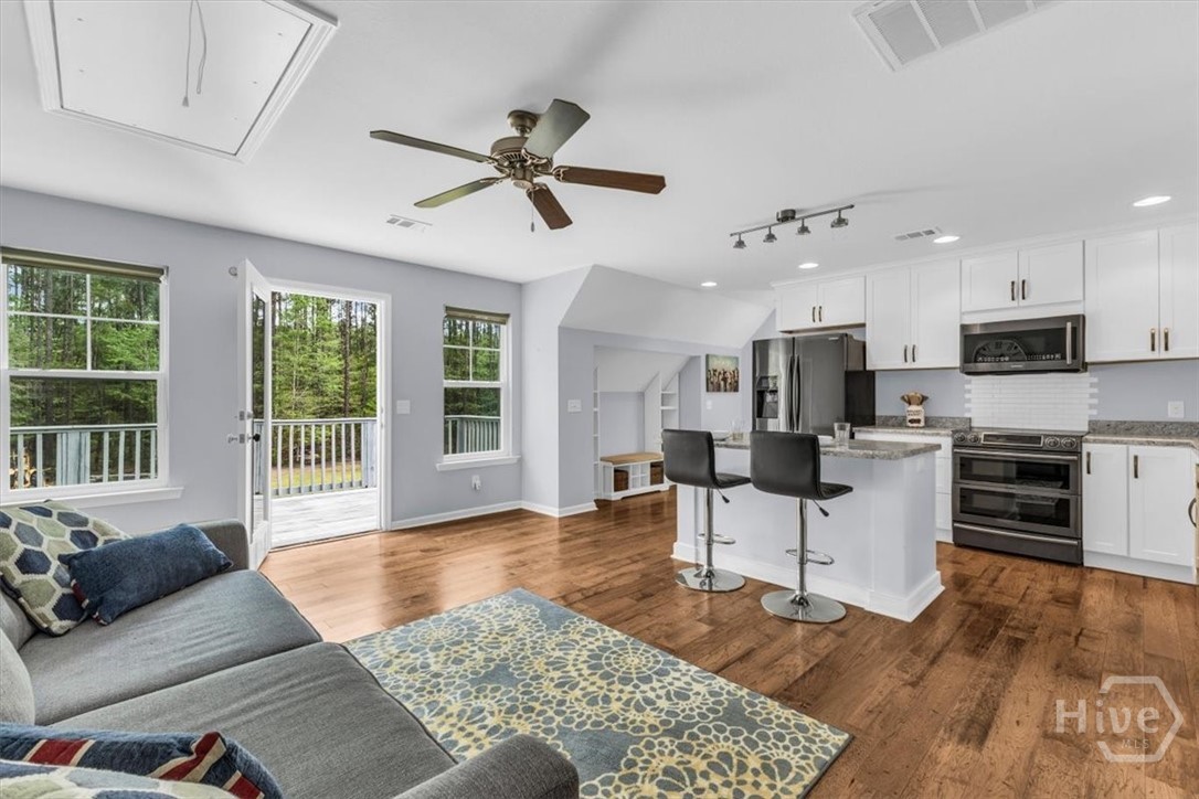 182 Old River Road, Bloomingdale, GA, 31302