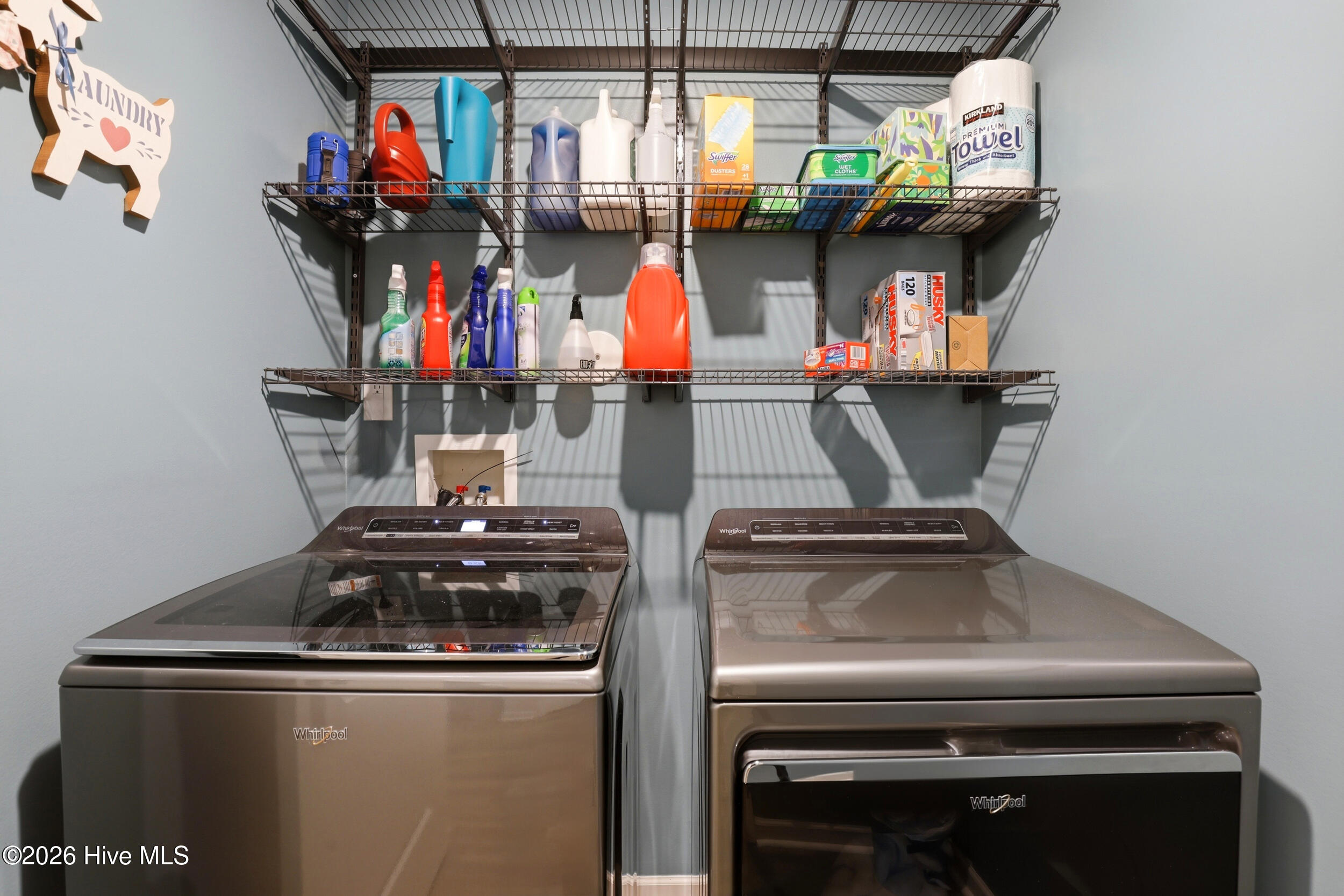 100565948 | Photo 34