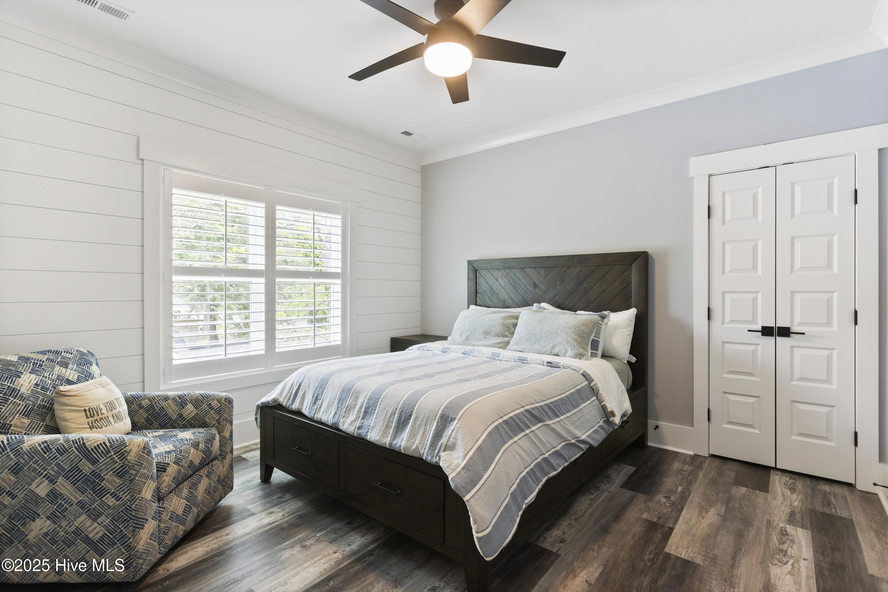 100504918 | Photo 31