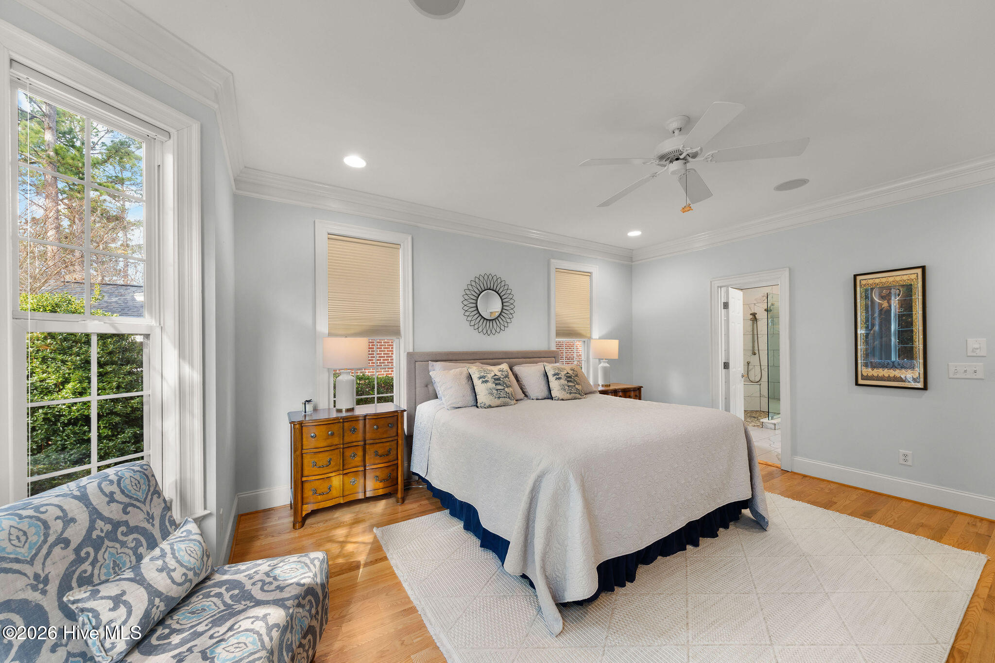 100548095 | Photo 19